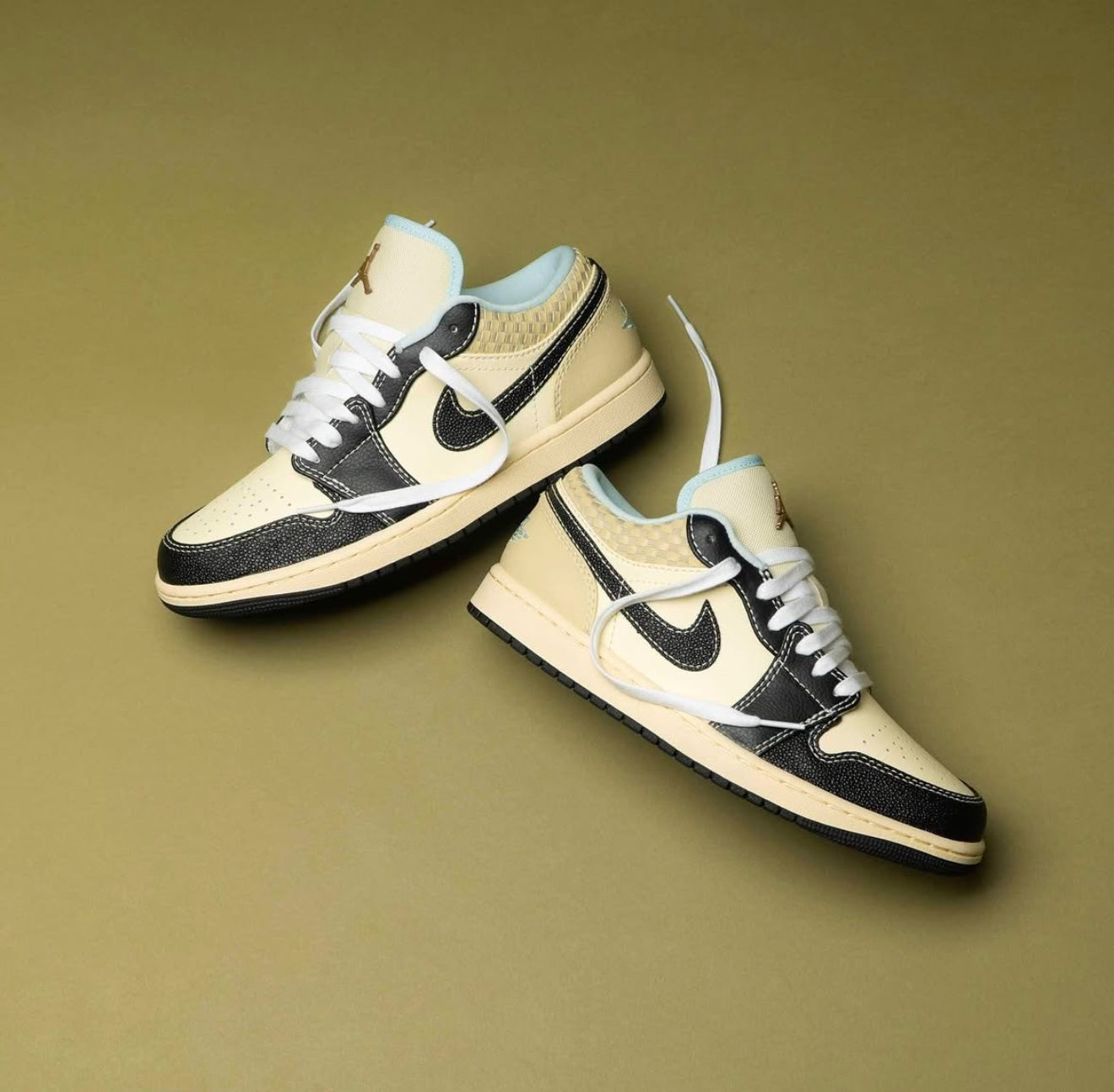 Air Jordan 1 Low Coconut Milk Black Muslin