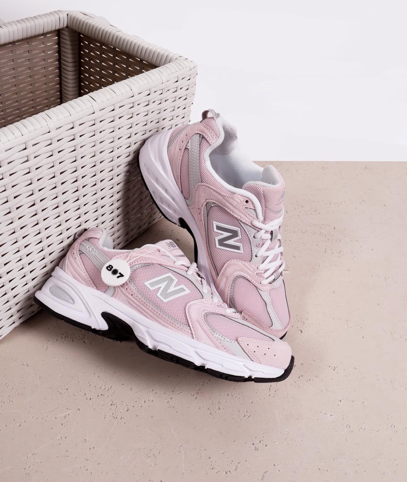 WMNs New Balance 530 Stone Pink