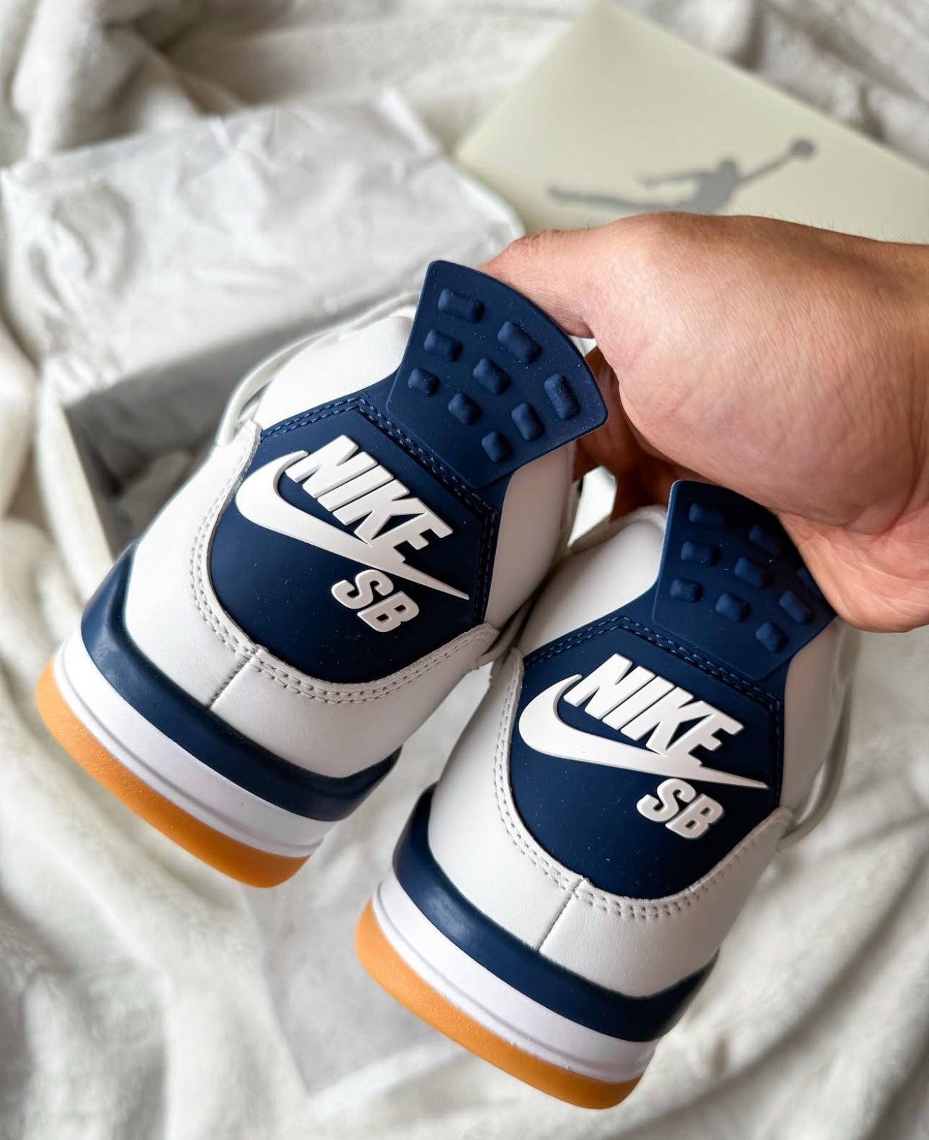 Jordan 4 Retro SB Navy