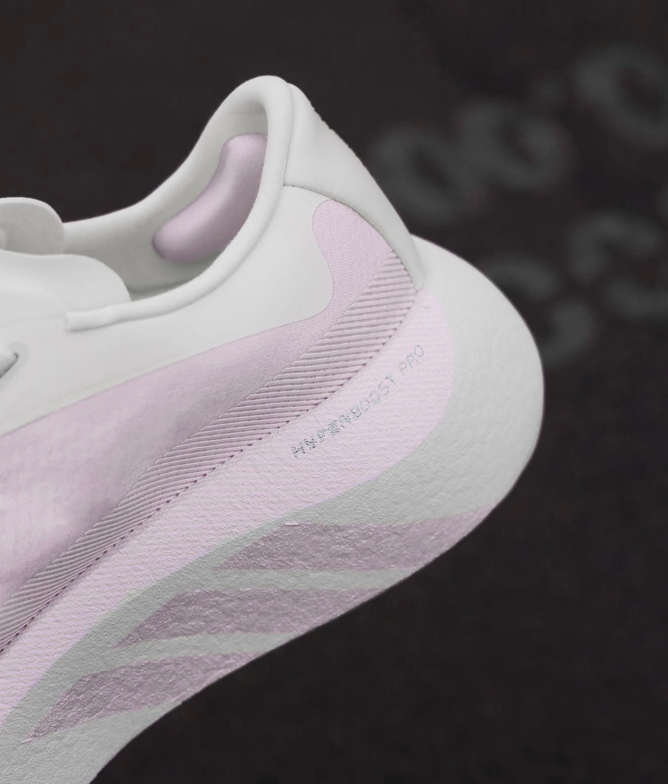 Hyperboost Edge Off White Clear Pink