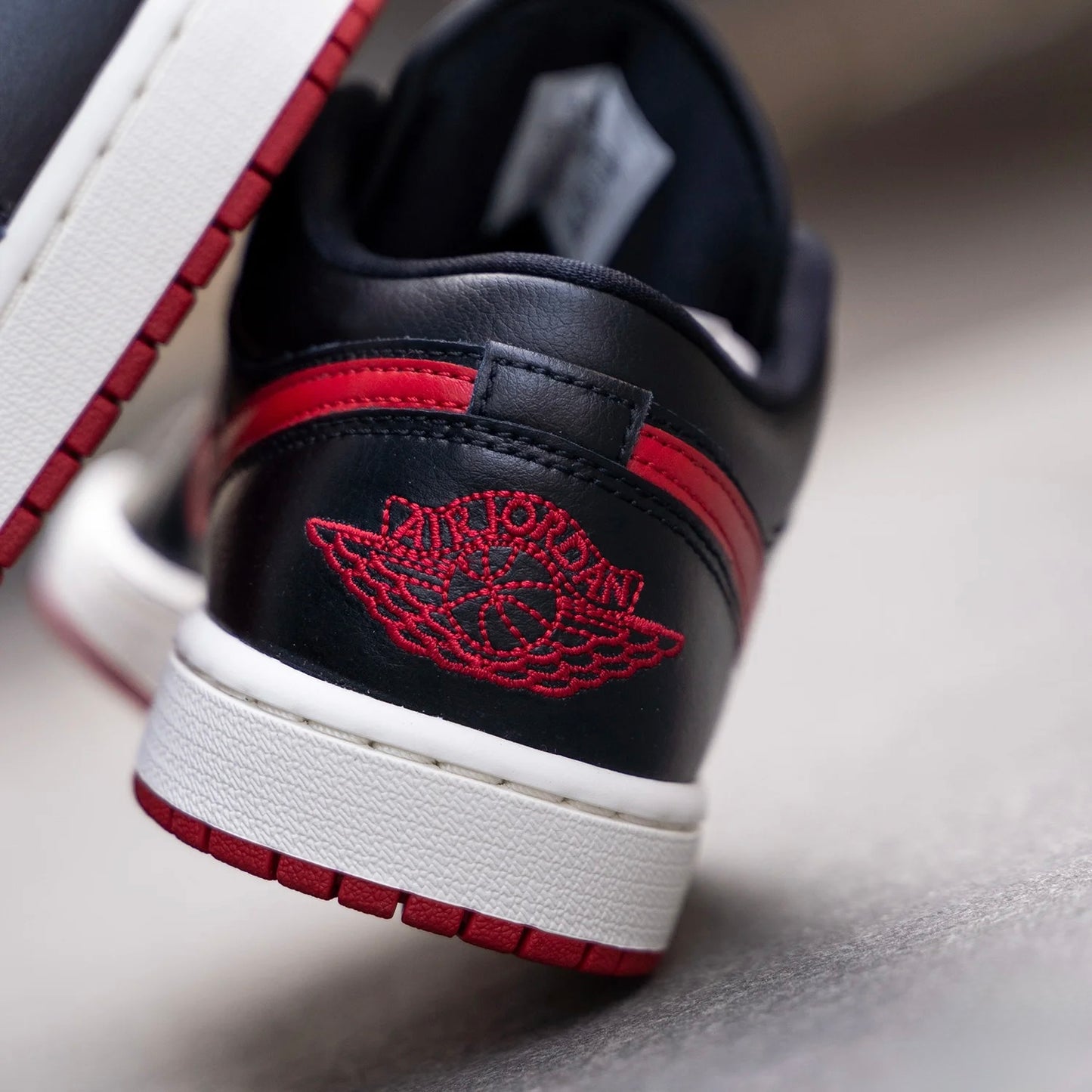 Air Jordan 1 Low Bred Sail