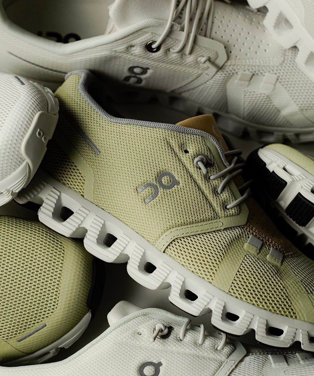 WMNs On Running Cloud 5 Haze Bronze