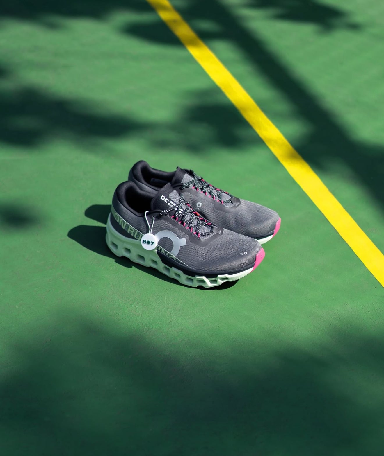 On Running Cloudmonster 2 Asphalt Lima