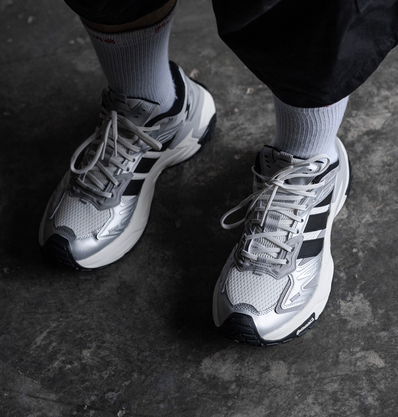 XlG Storm Edge Silver Metallic Black