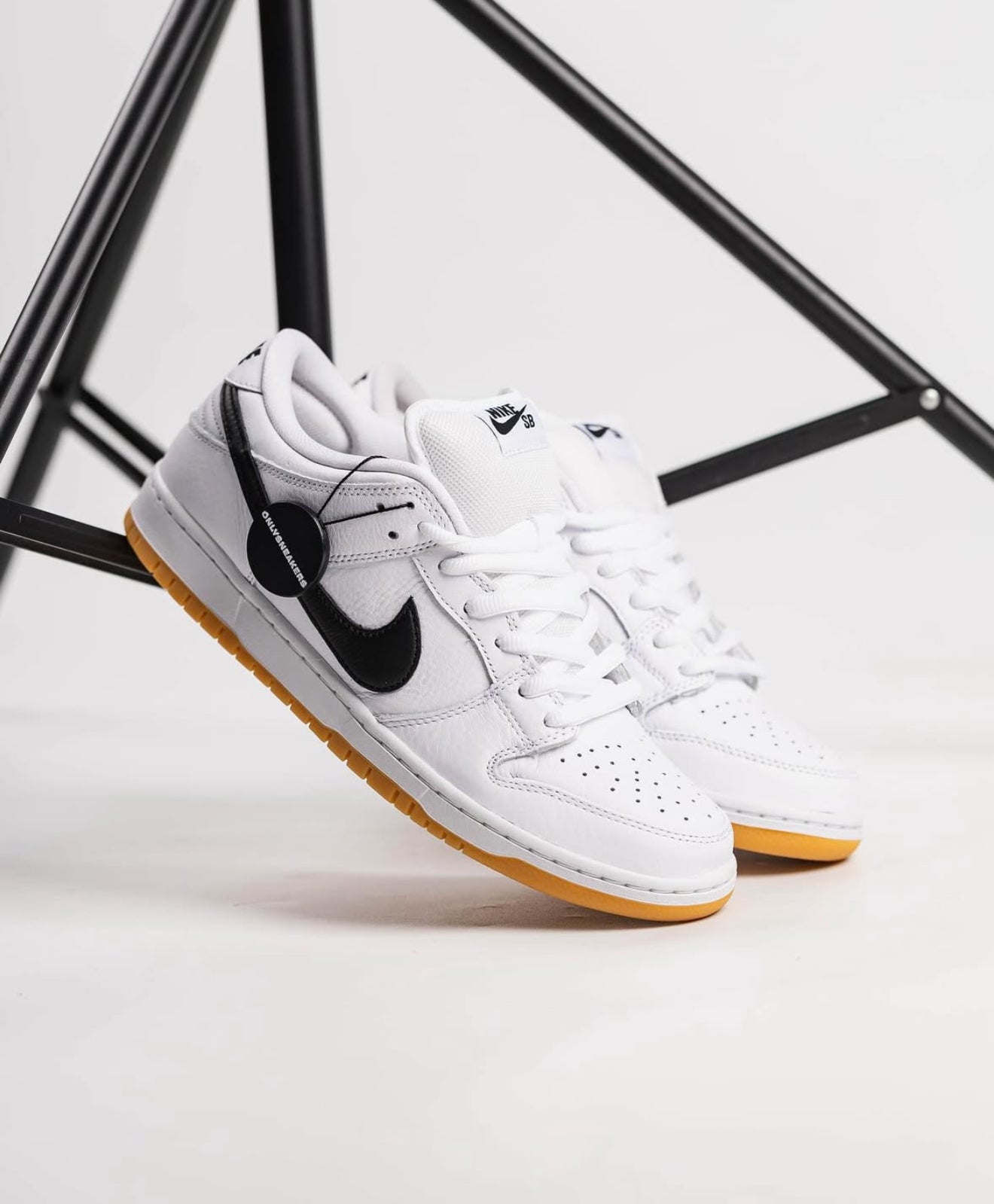 Dunk Low White Gum ( UA )