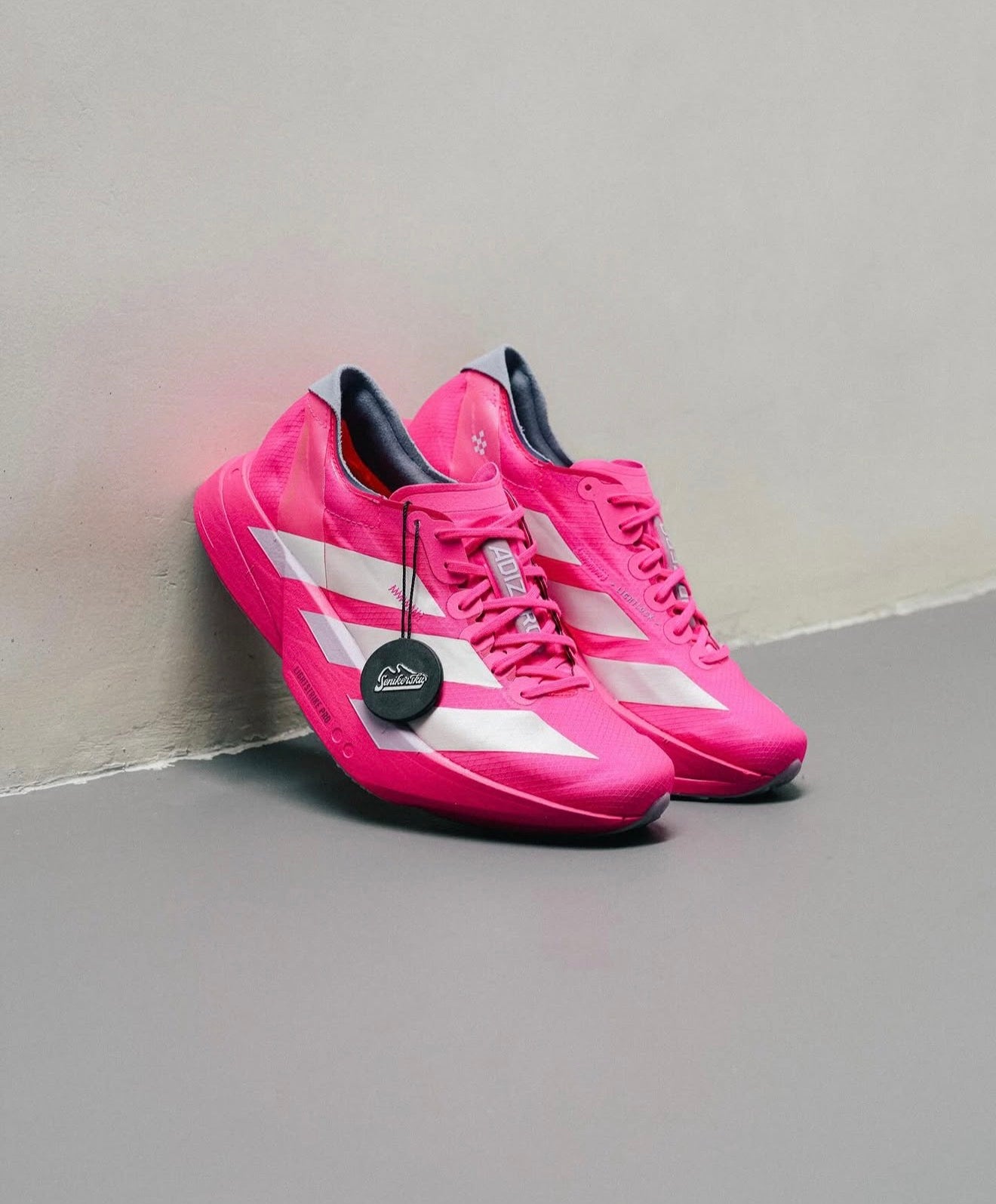 WMNs Adizero Adios Pro 4 Shock Pink