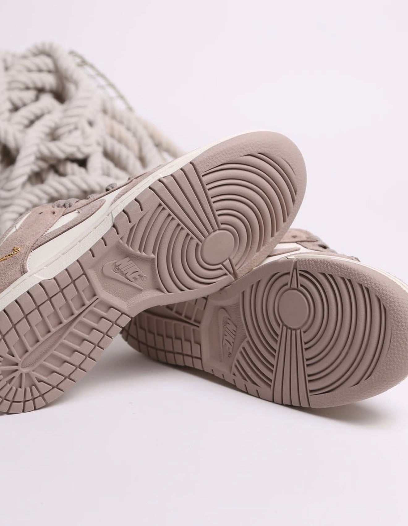 Dunk Low Malt Gold Mini Swoosh