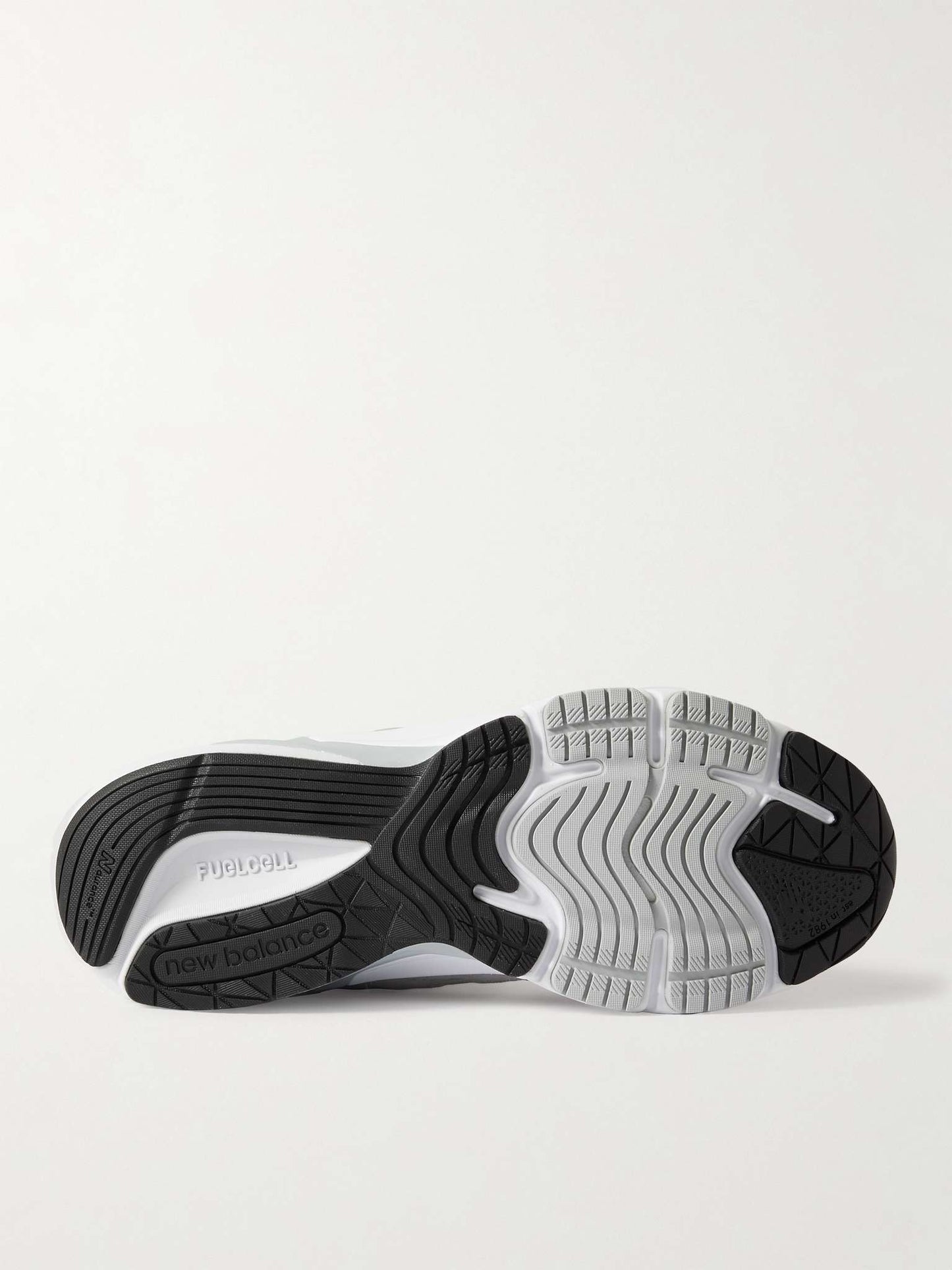 NB Balance 990 v6 Grey