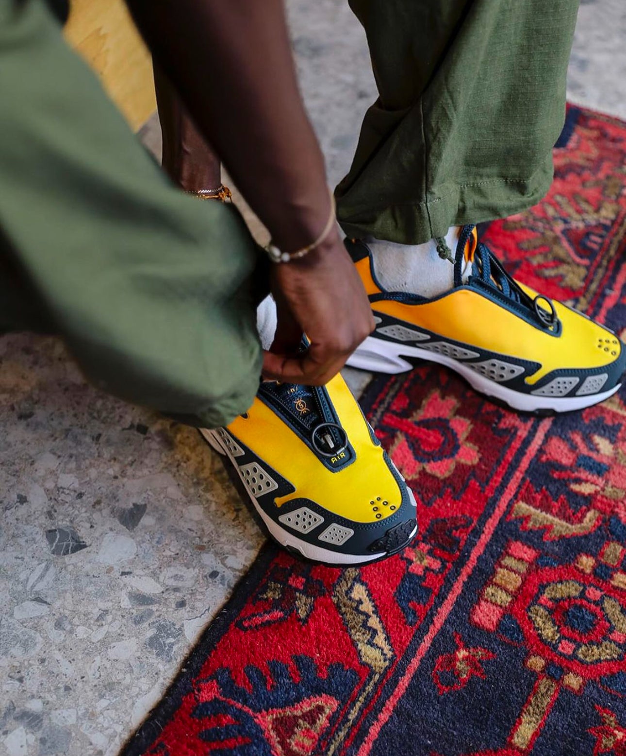 Airmax SNDR Canyon Gold