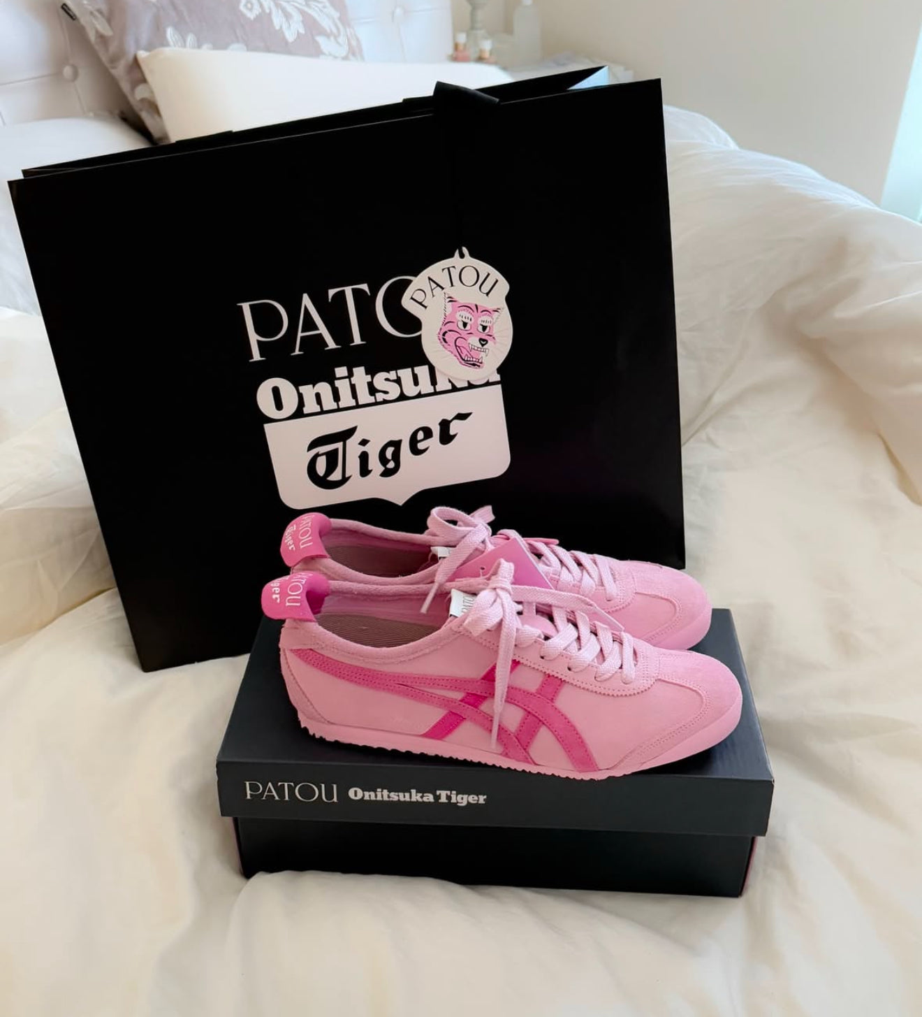 WMNs Patou x Onitsuka Tiger Mexico 66 Pink