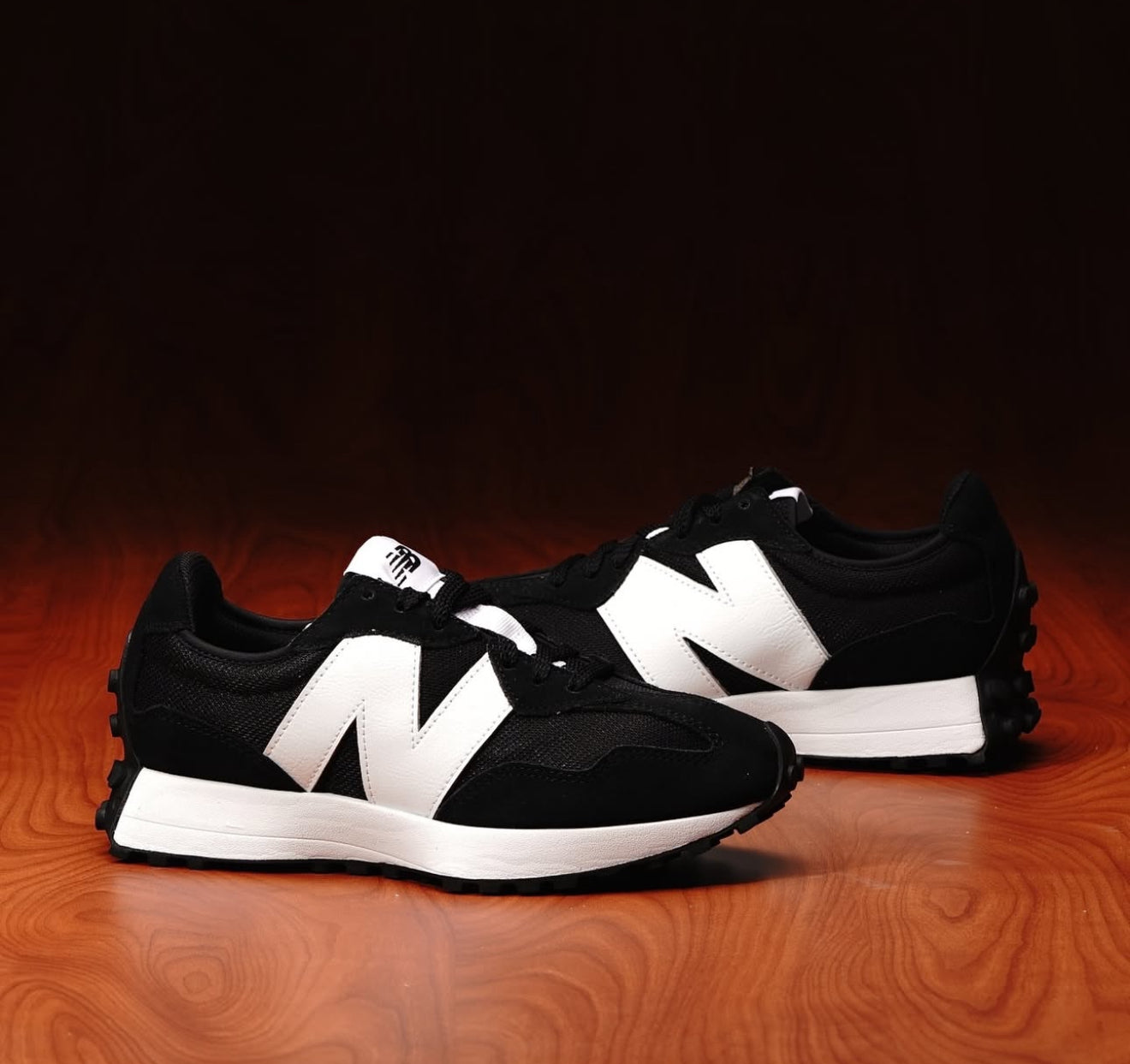 NB Balance 327 Black White