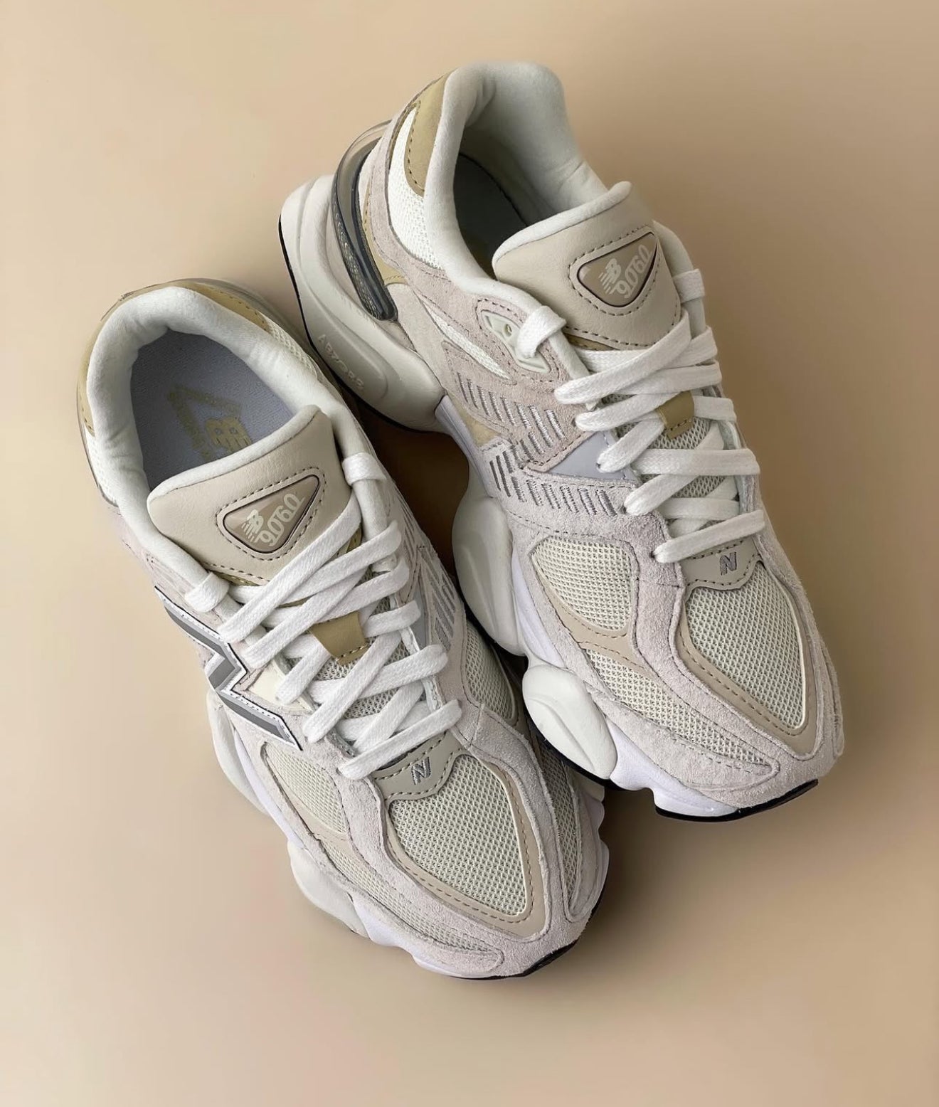 NB Balance 9060 Turtledove