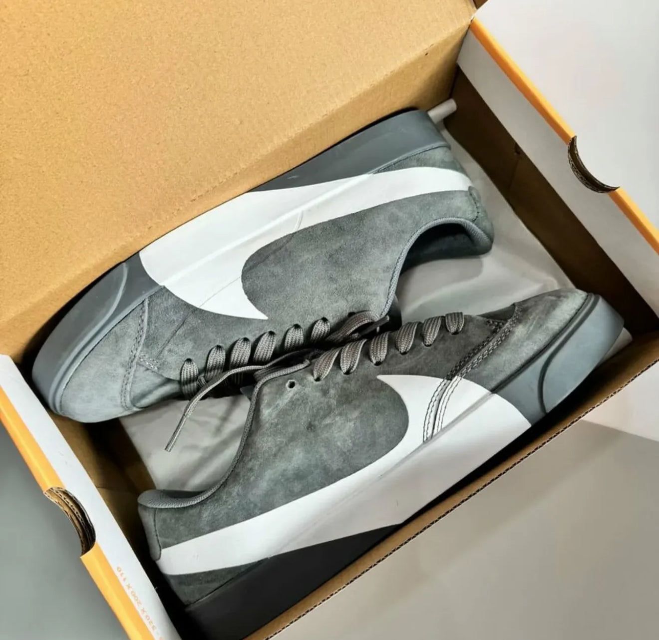 Blazer City Low Lx Grey White