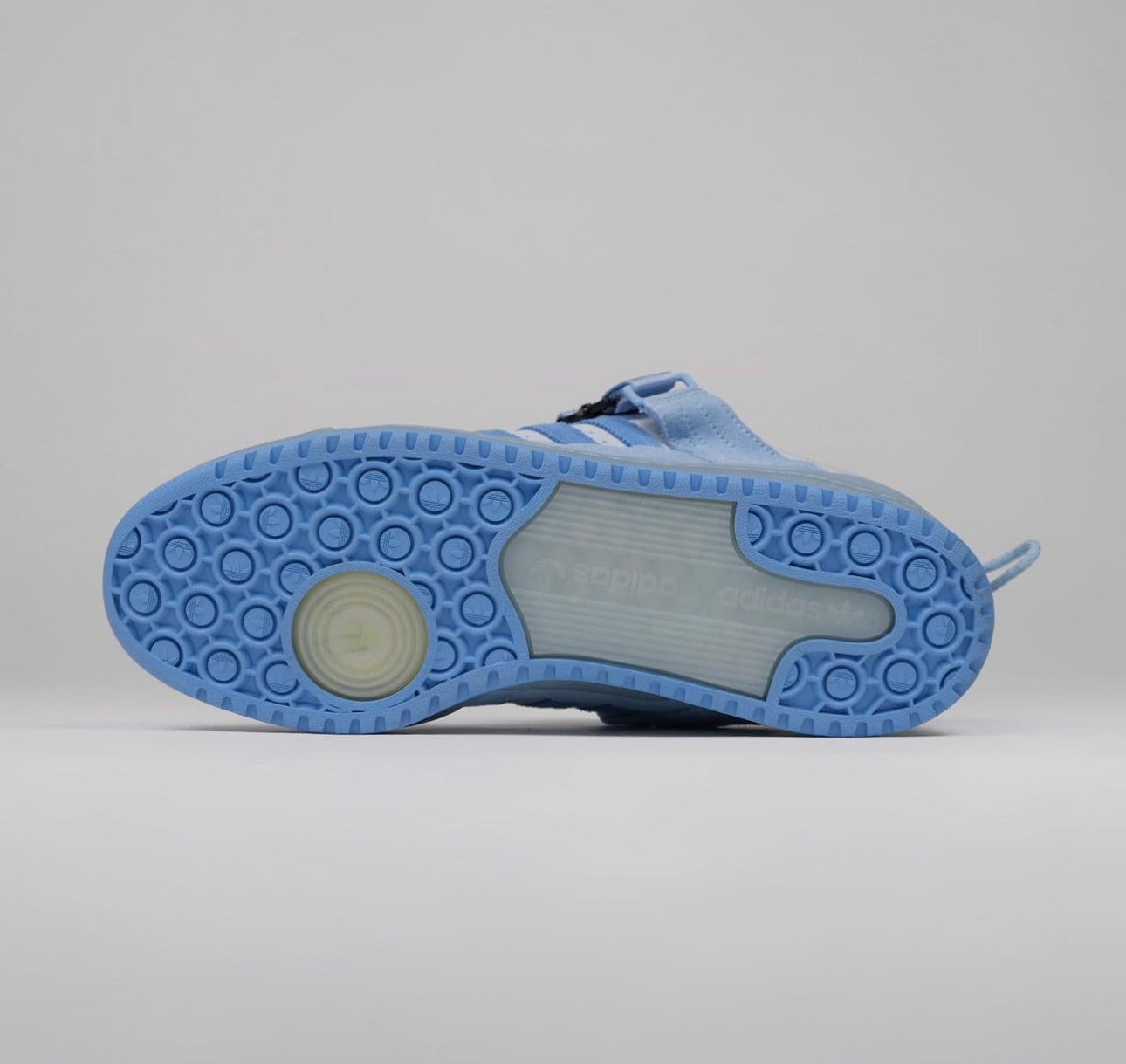 Bad Bunny x Forum Low Blue Tint