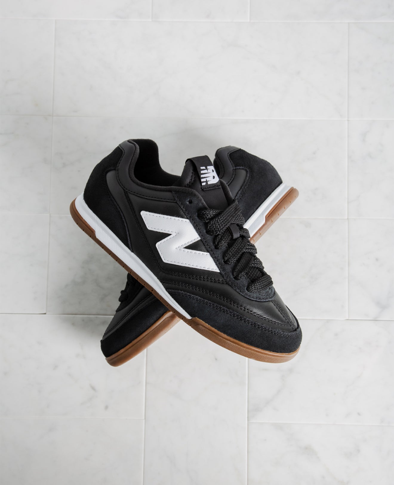 NB Balance RC42 Black White Gum