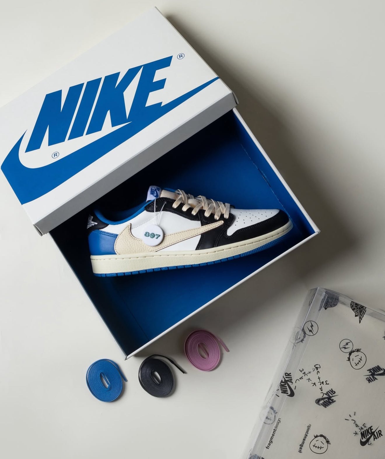 Travis Scott x Fragment x Air Jordan 1 Low