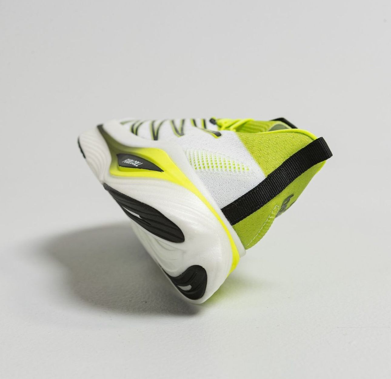 NB Balance Fuel Cell SC Elite V3 “ Thirty Watt “