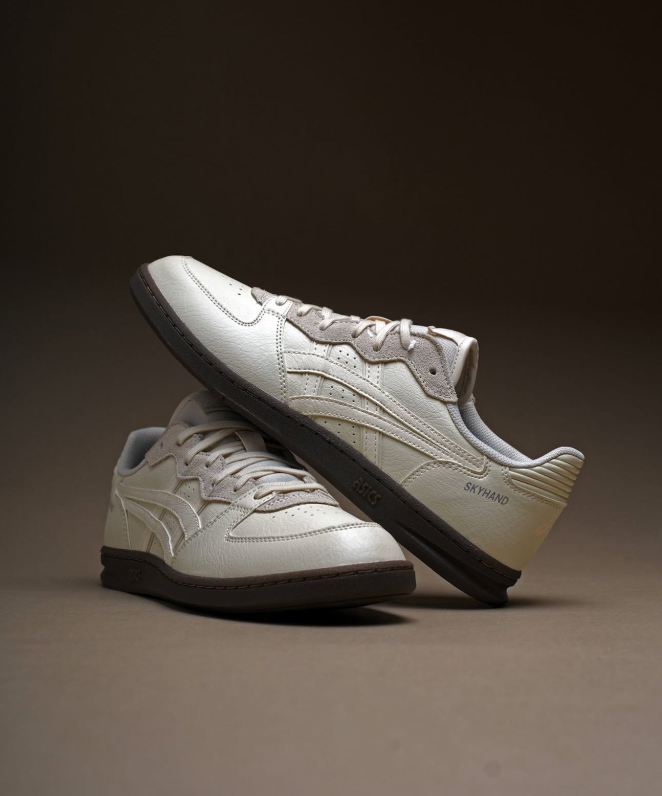 WMNs Skyhand OG Pale Oak Cream
