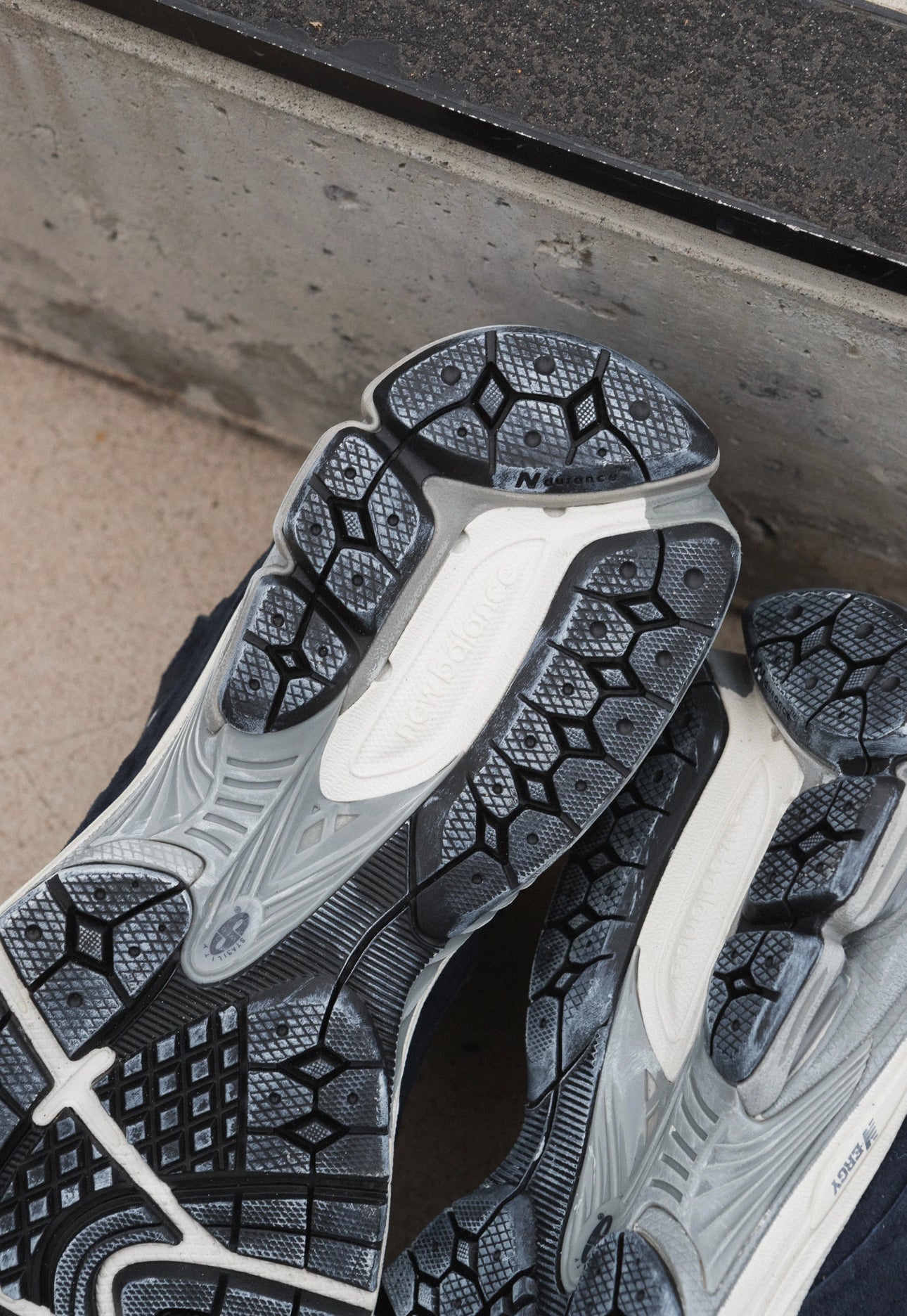 NB Balance 2002r Refined Future Pack Dark Navy Blue