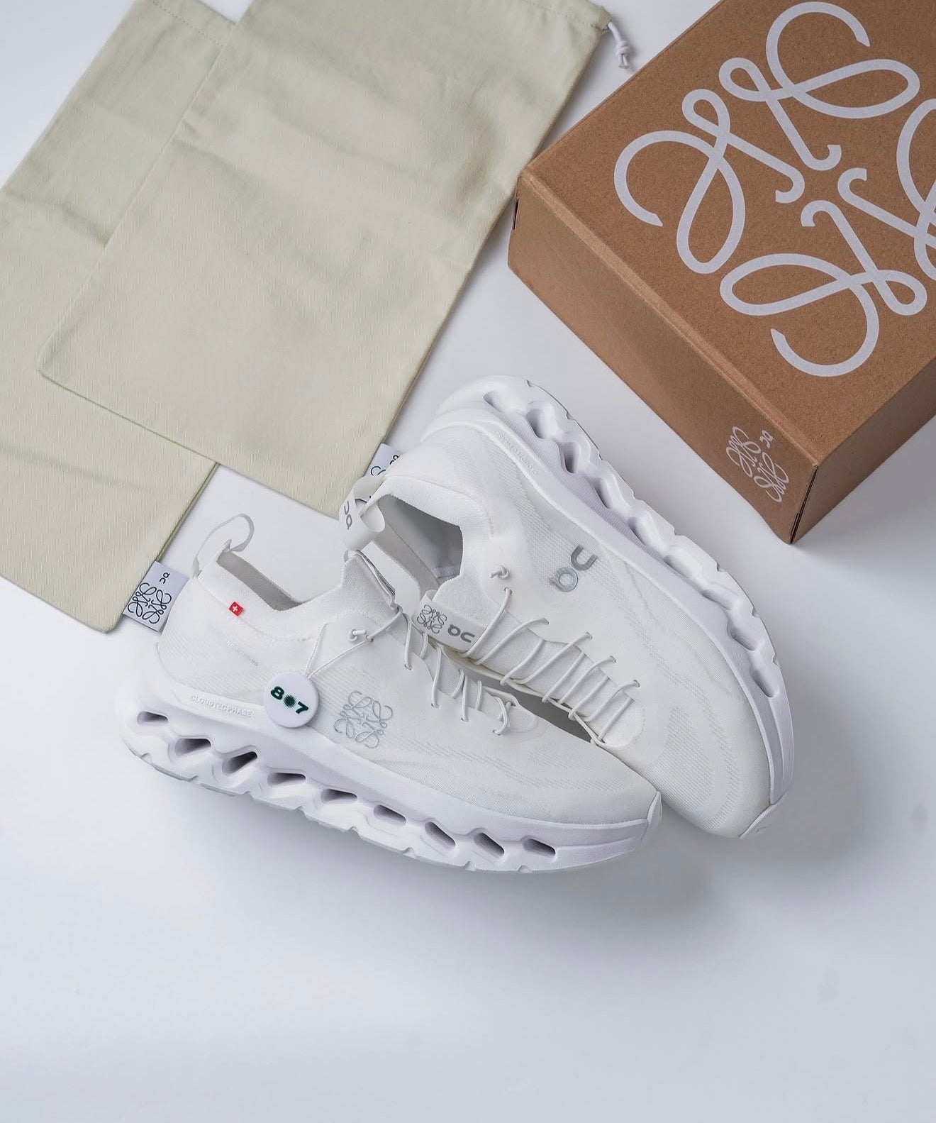 Loewe x OnCloudTilt Triple White