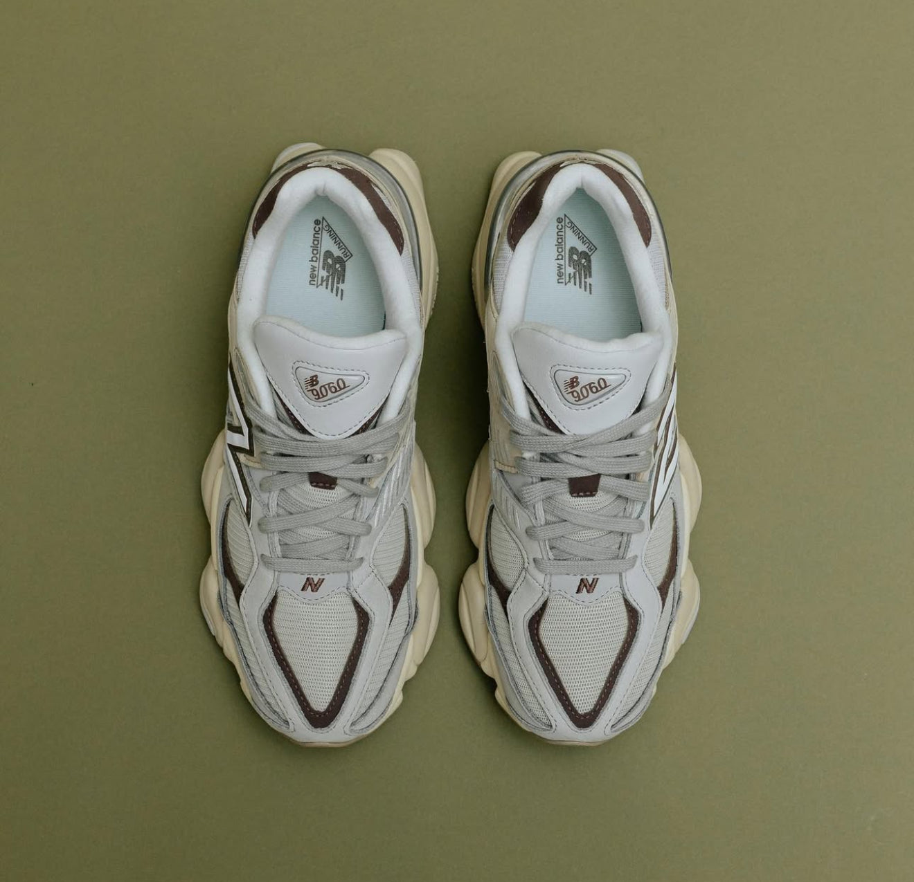 NB Balance 9060 Grey Matter Timberwolf