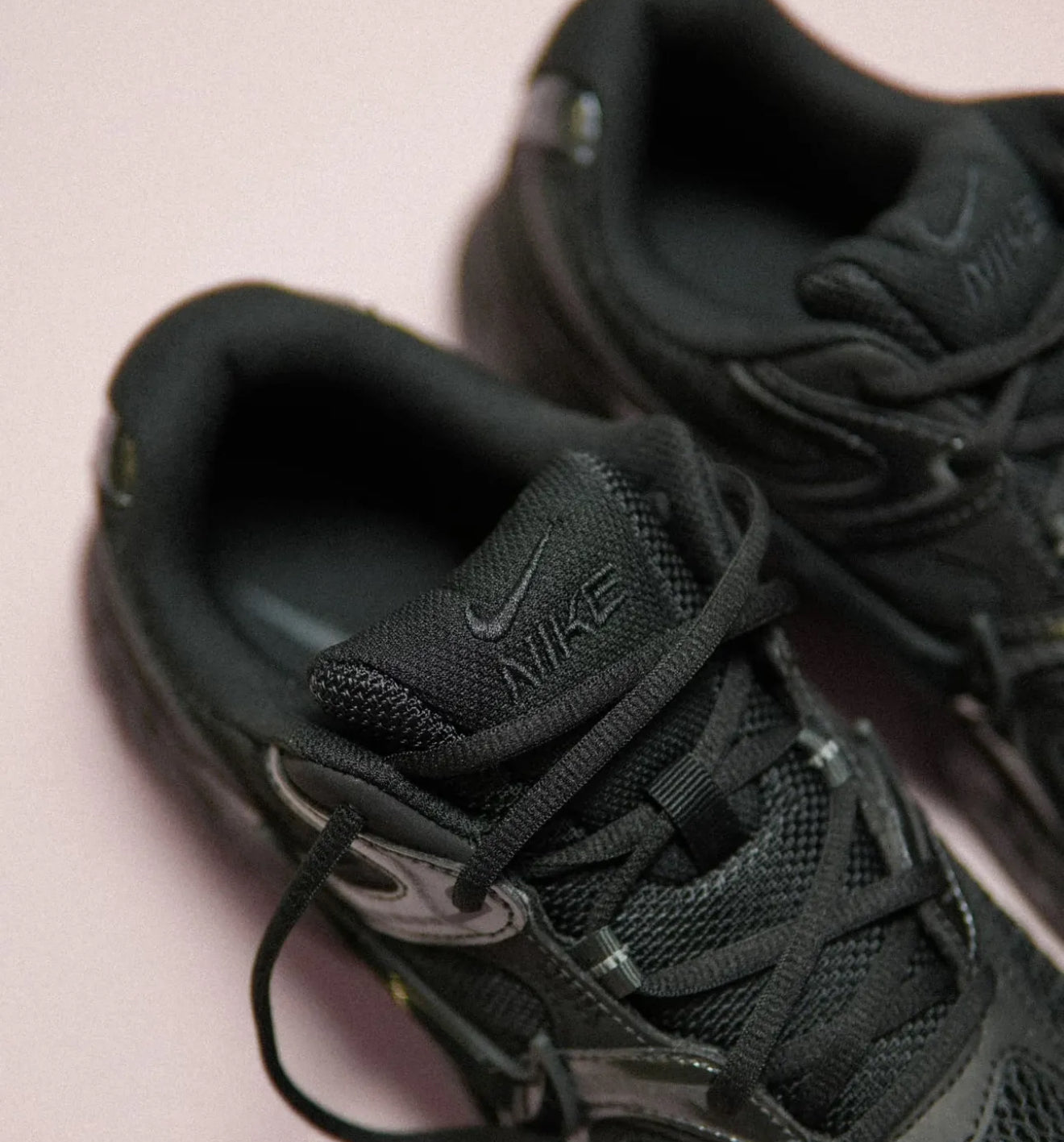 V5 RNR Black Anthracite