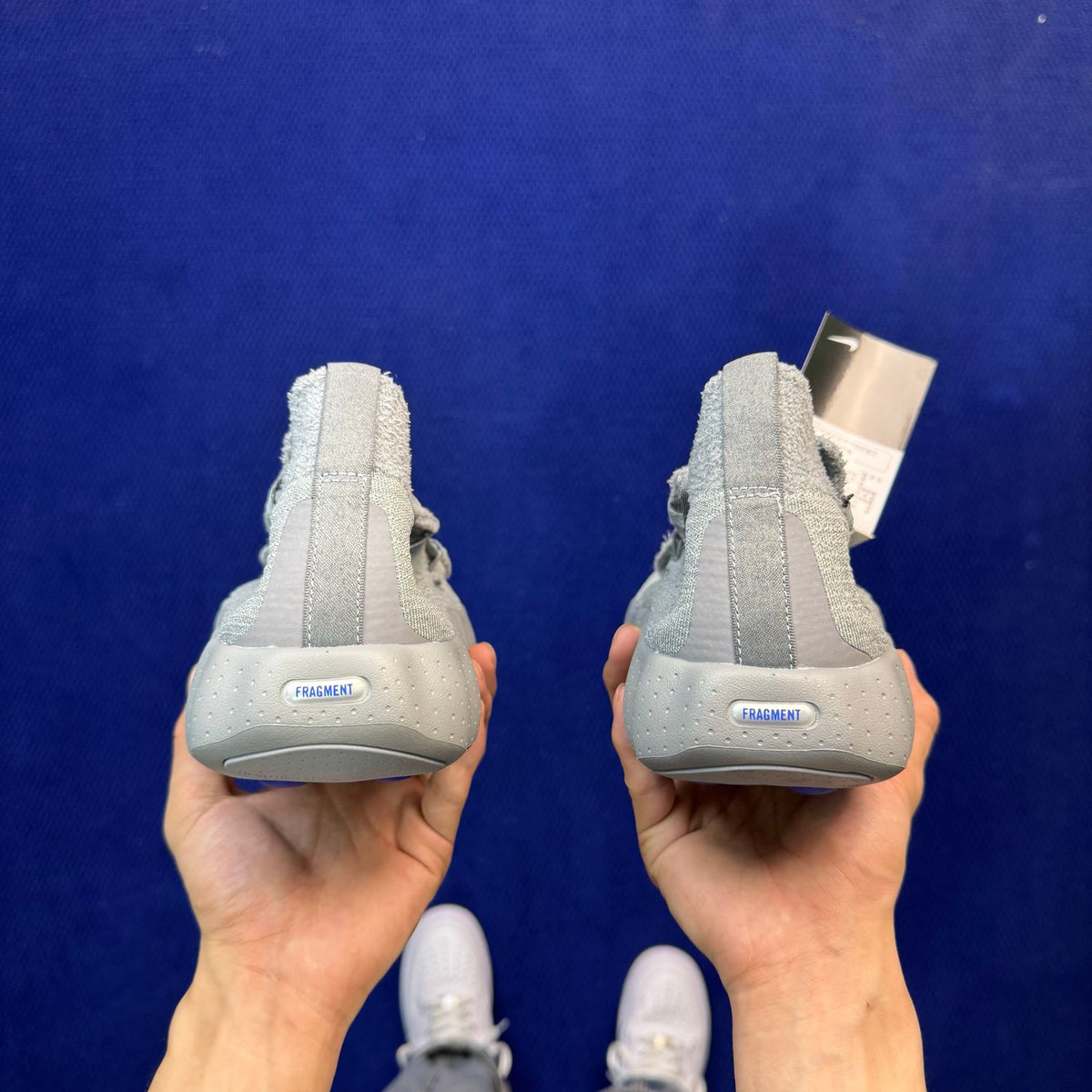 Mind 002 Flyknit Fragment Particle Grey
