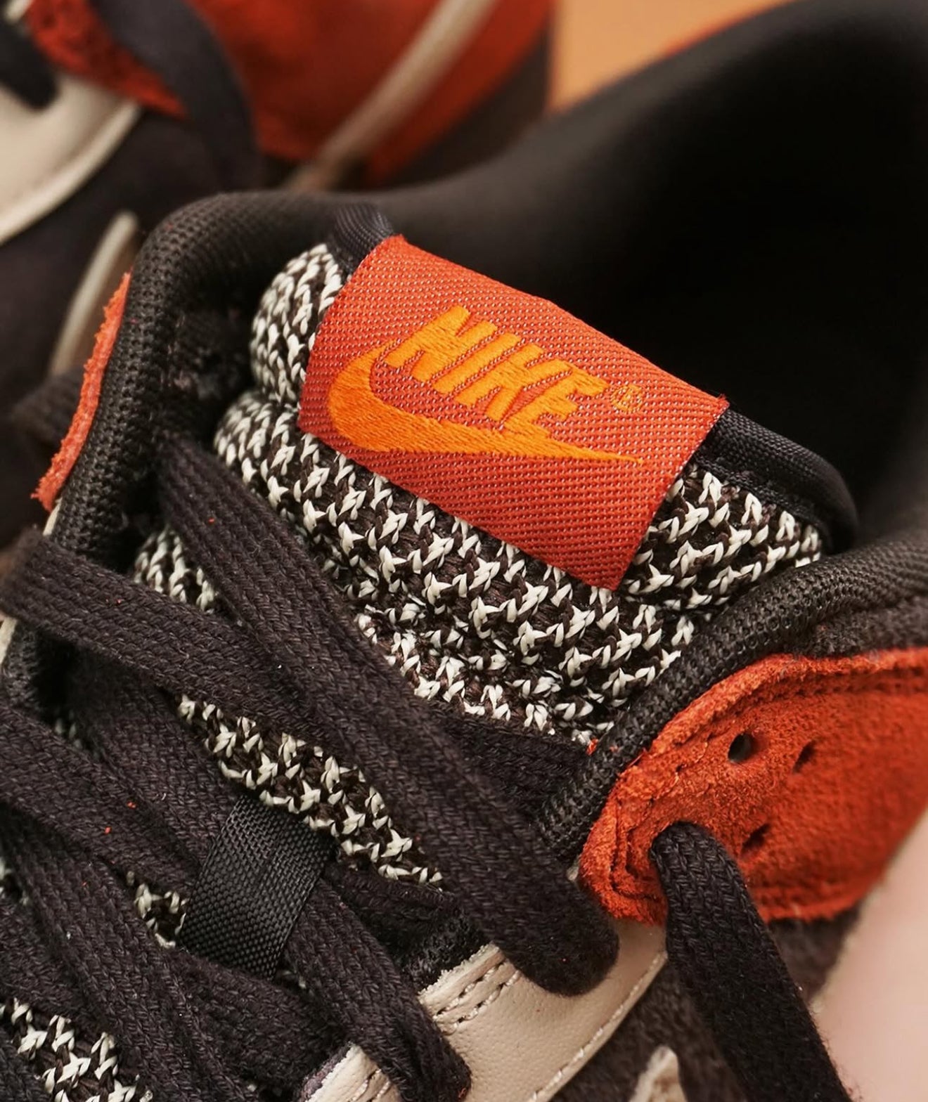 Dunk Low Red Panda