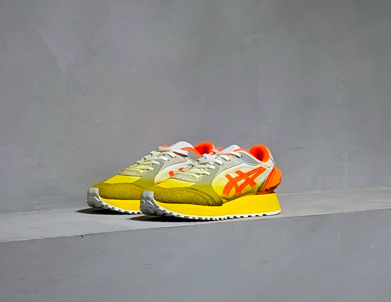 Moage Co Lace Up Yellow Orange