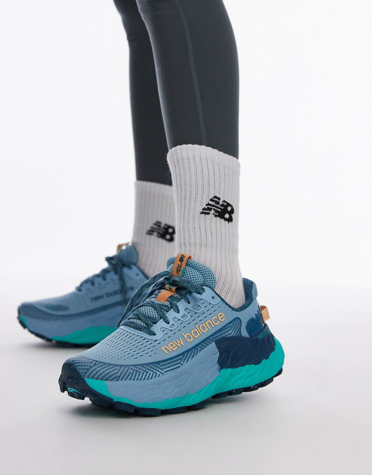 NB Balance Fresh Foam X More Trail v3 Chrome Blue Terrarium