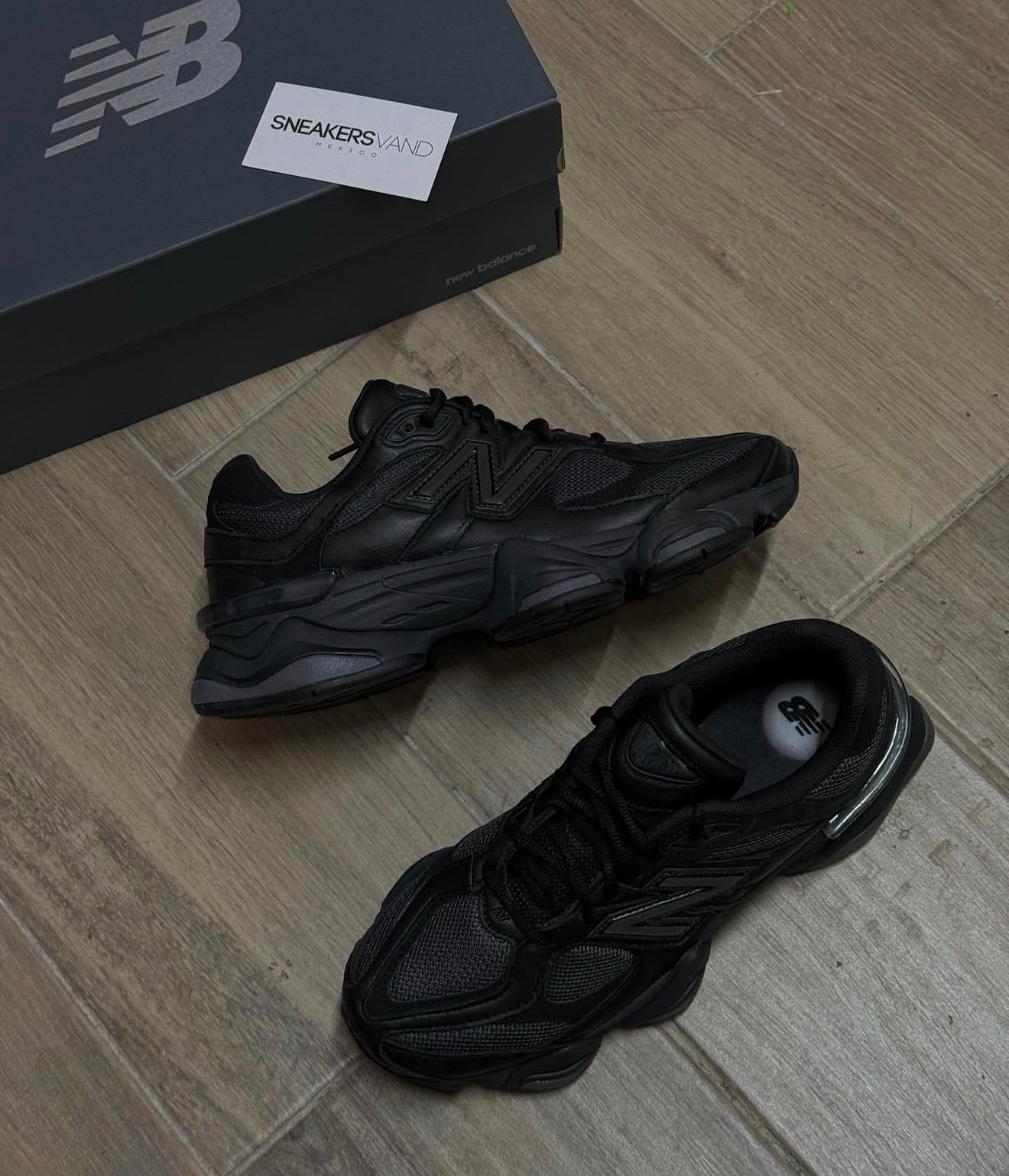 NB Balance 9060 Triple Black Leather