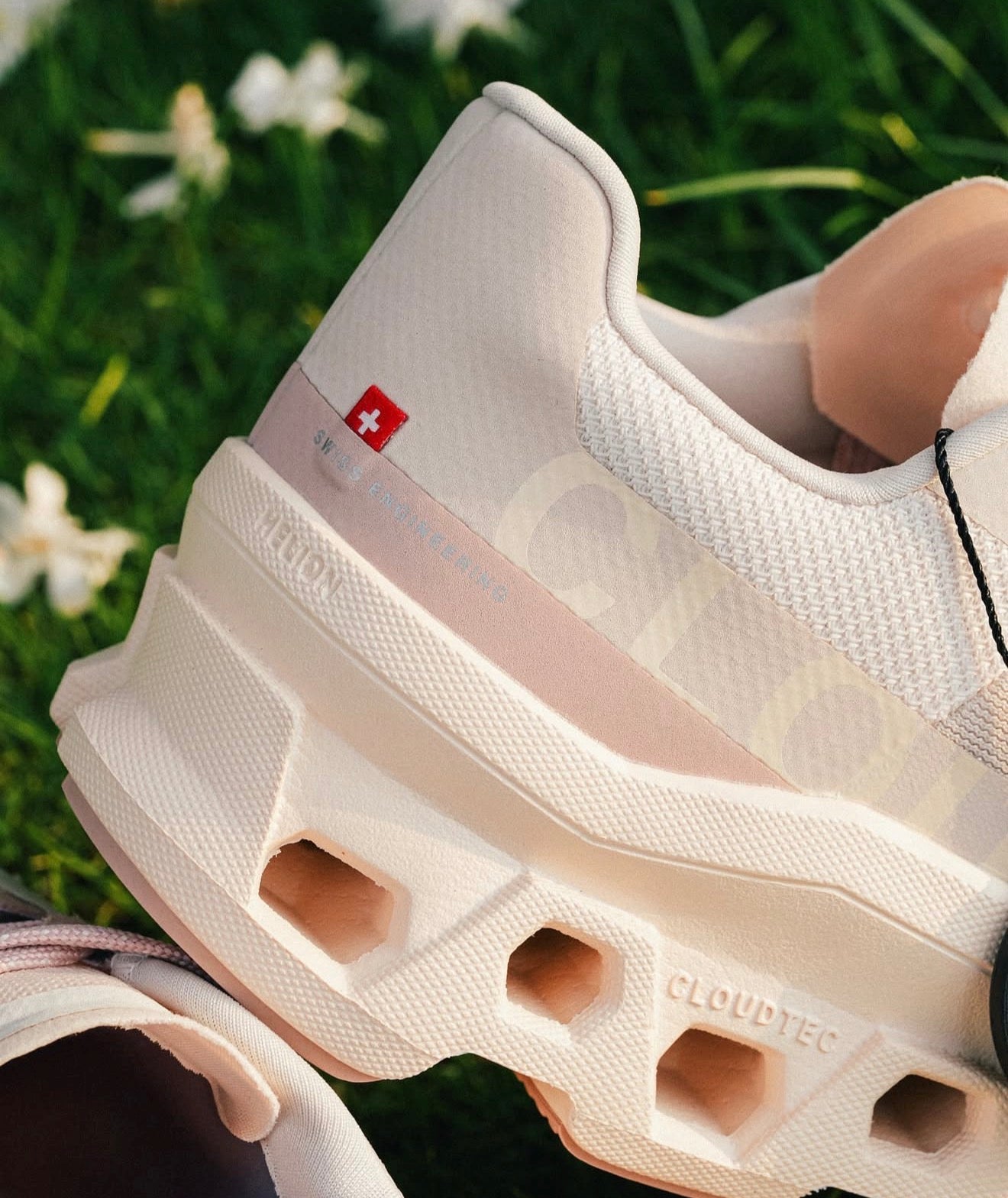 On Running Cloudmonster
Moon Fawn