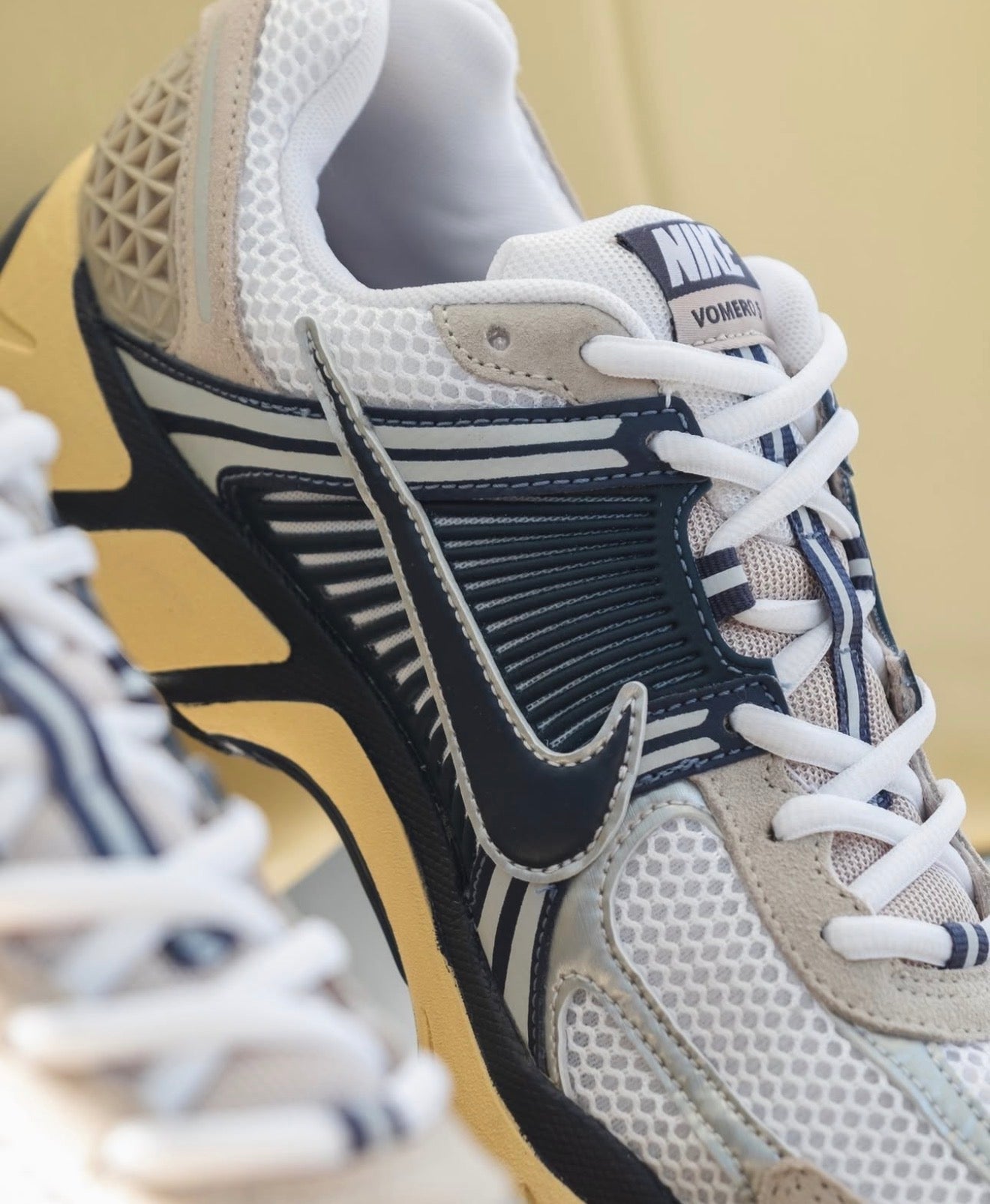 Zoom Vomero 5 Thunder Blue Cream