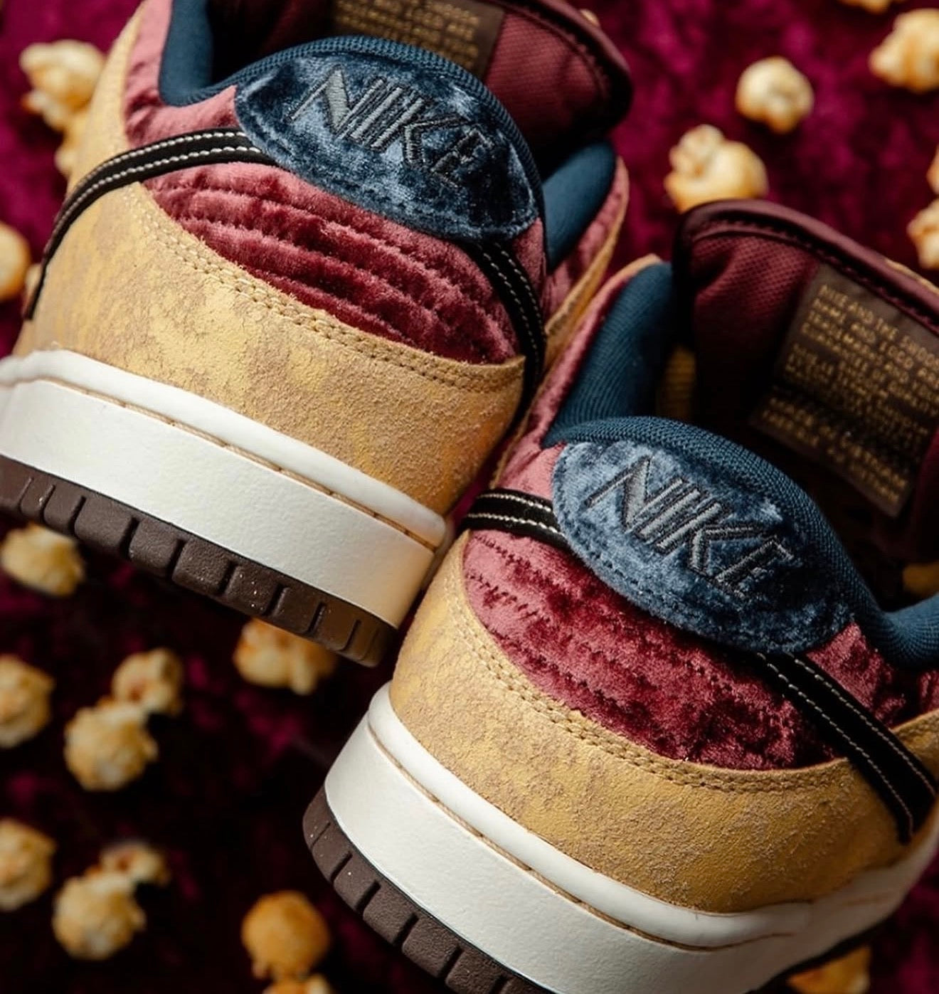 SB Dunk Low Pro City of Cinema