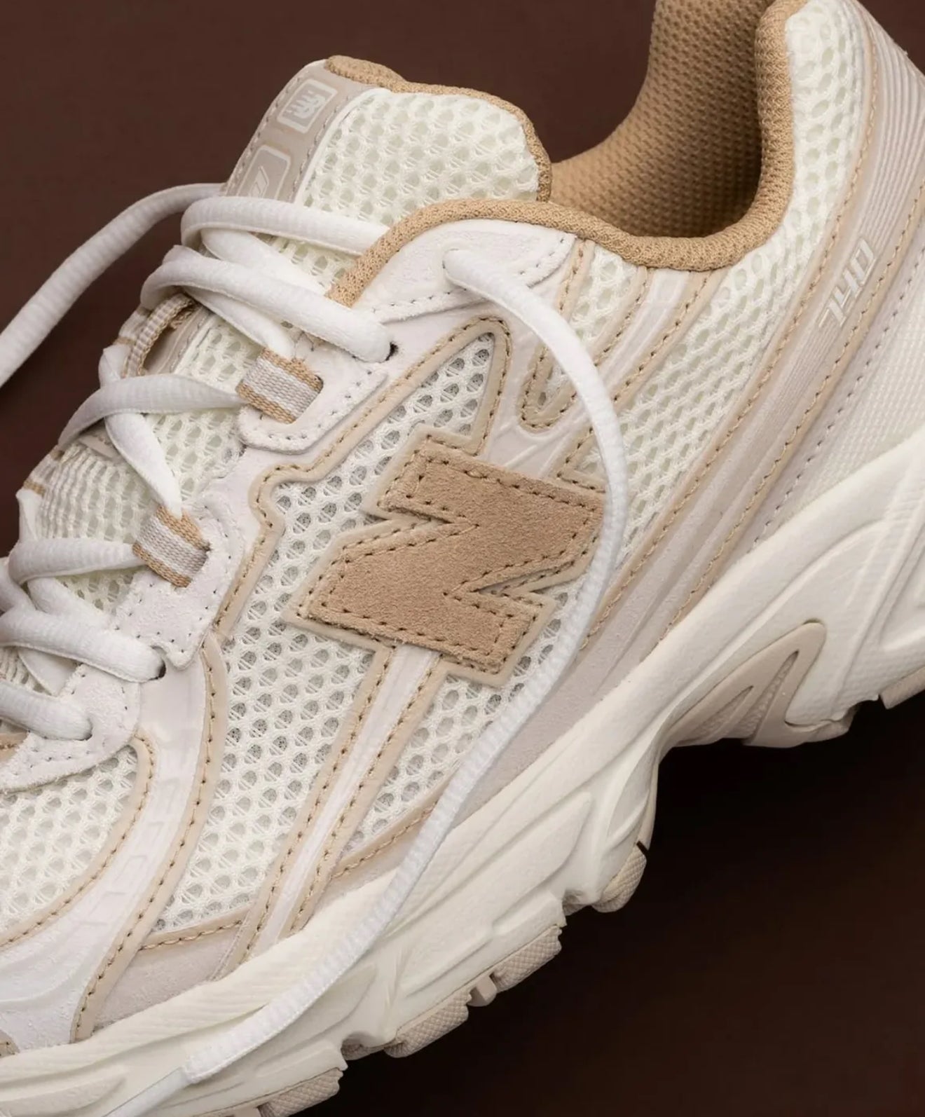NB Balance 740v2 Incense