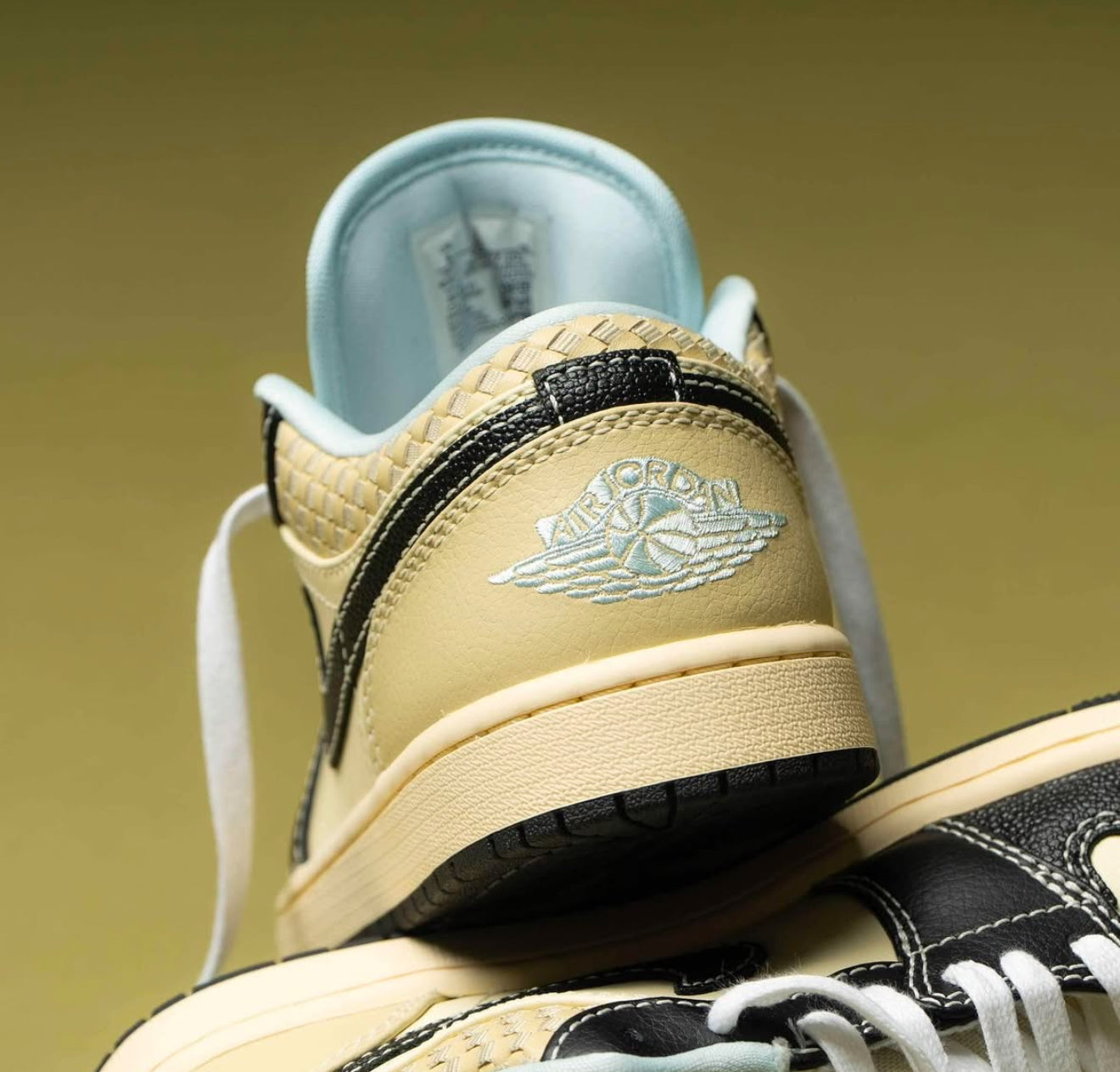 Air Jordan 1 Low Coconut Milk Black Muslin