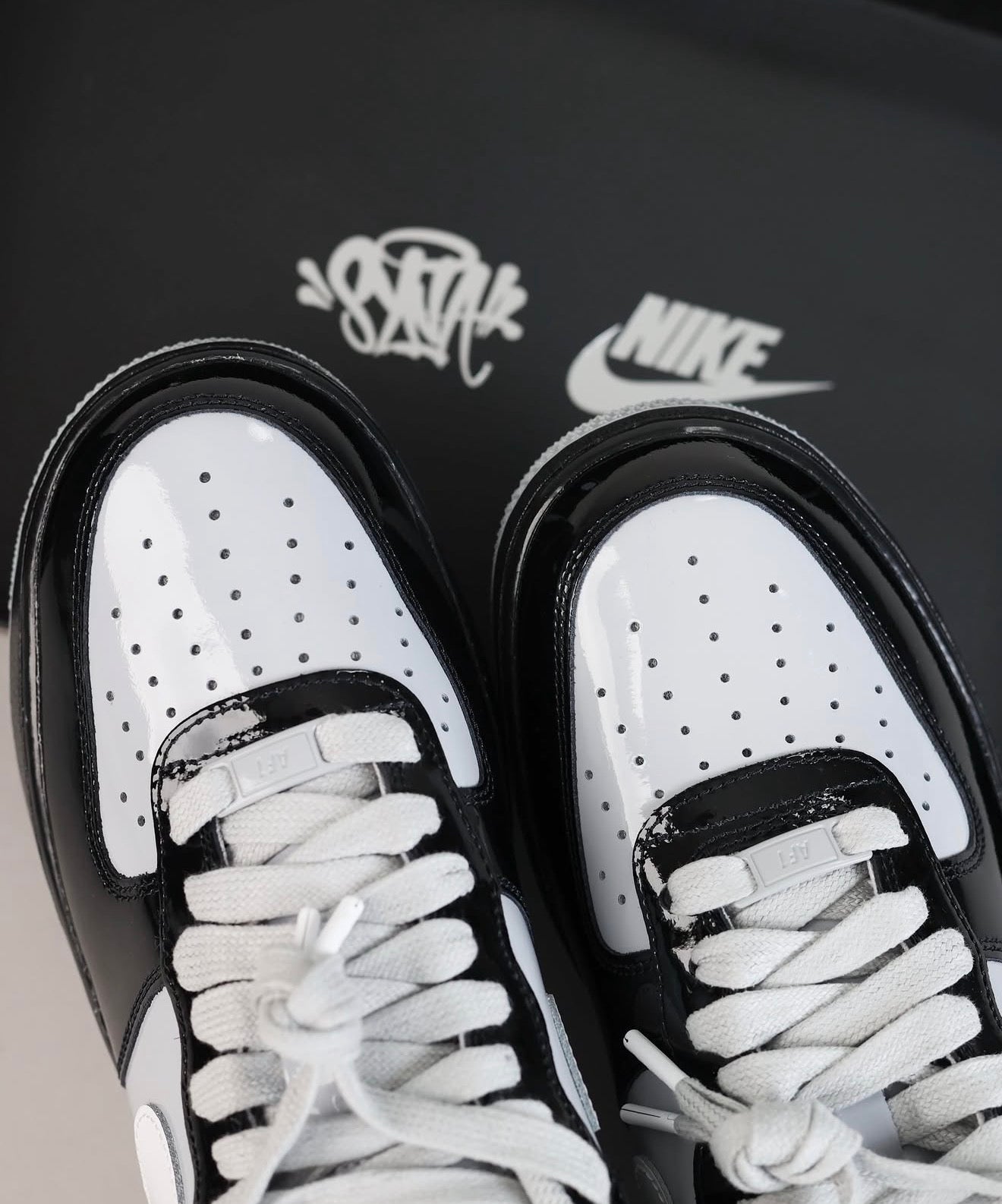 Airforce 1 Low Syna Central Cee Black White Smoke Grey