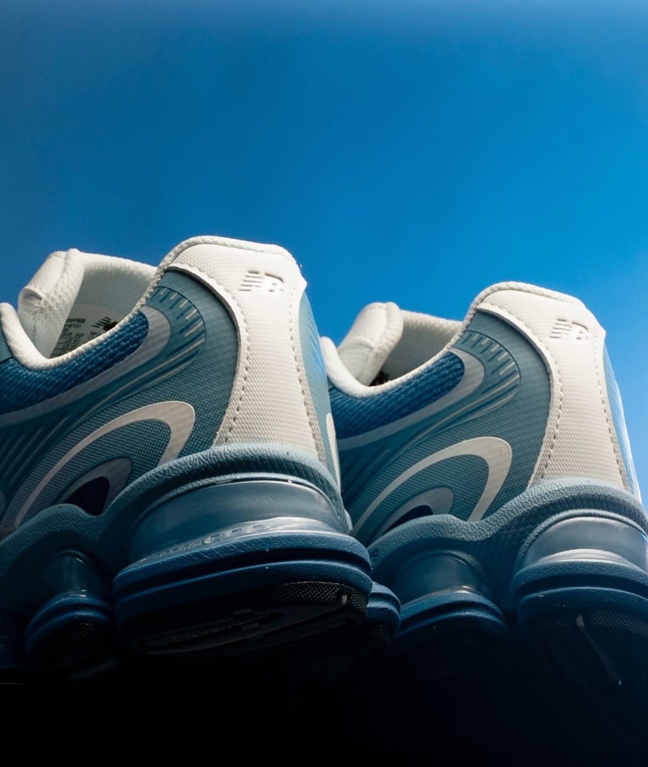 NB Balance Abzorb 2000 Baby Blue