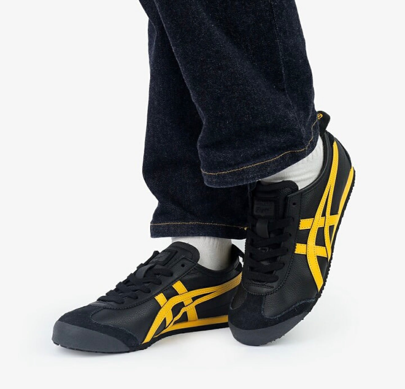 Mexico 66 Lace Up Black Yellow