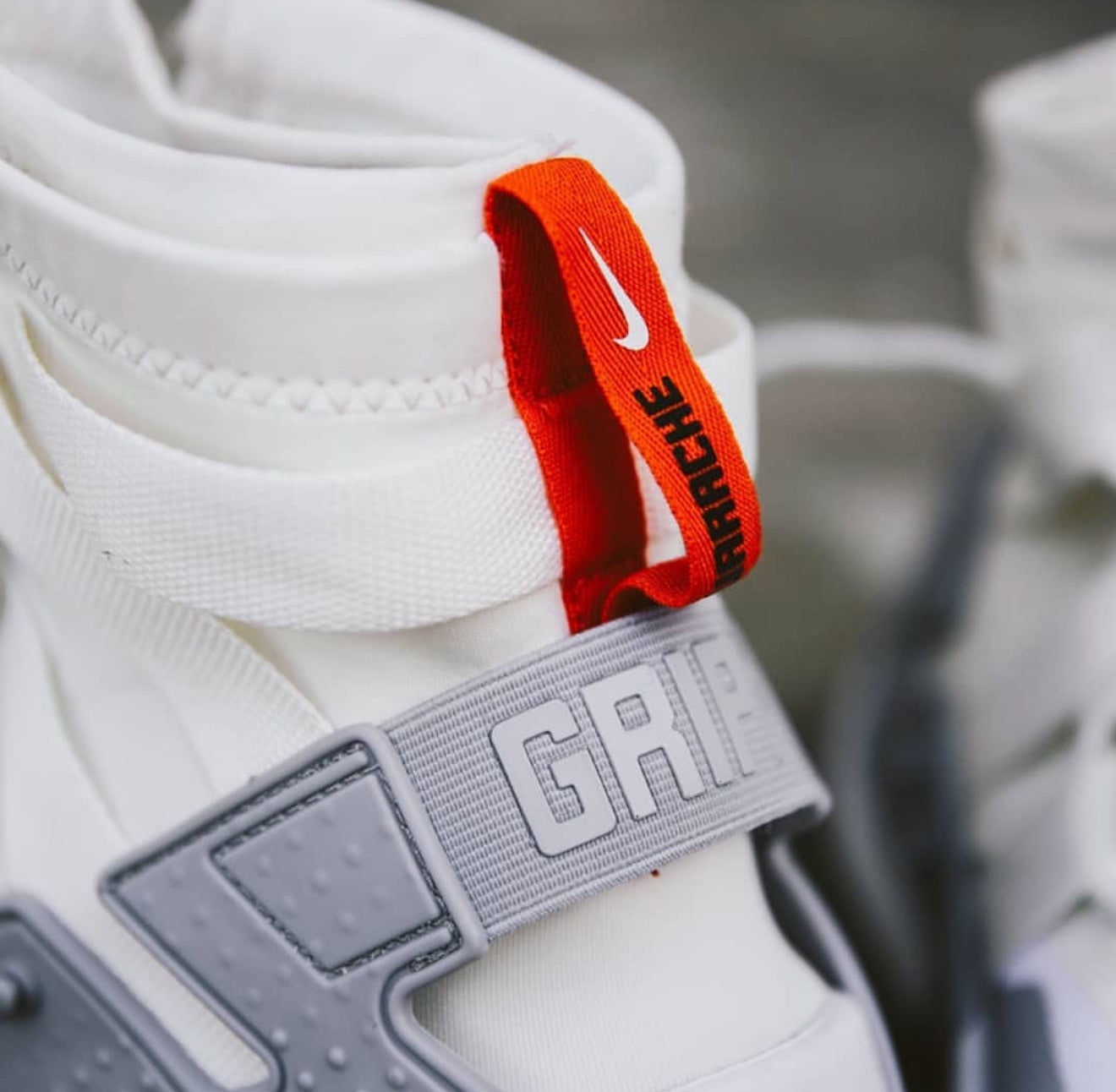 Air Huarache Gripp Sail Team Orange