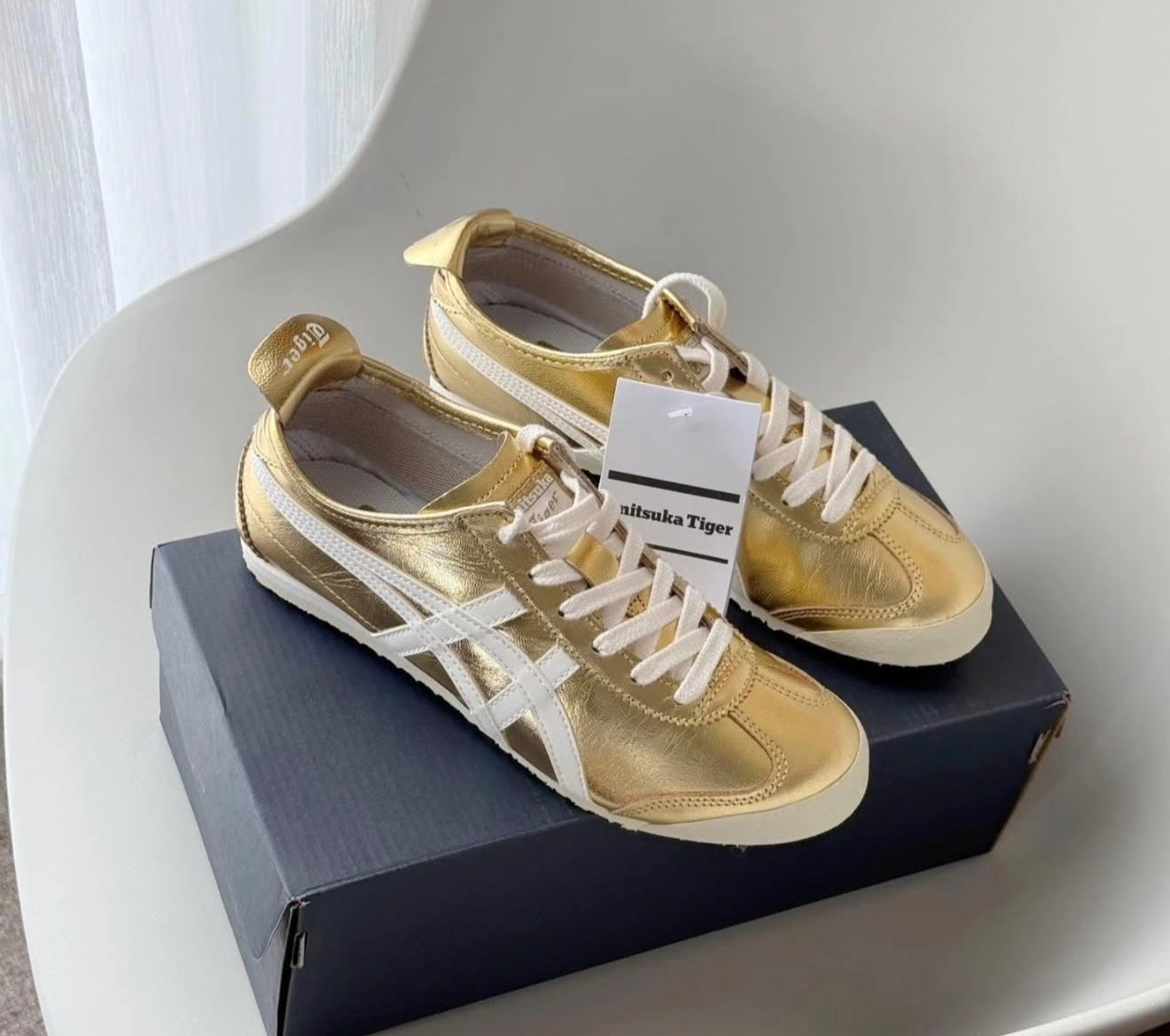 WMNs Mexico 66 Lace Up Gold White