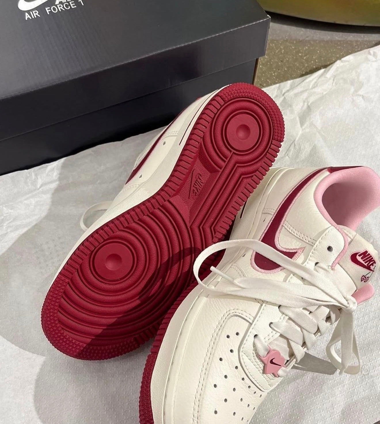 WMNs Airforce 1 Low Valentine's Day (2023)