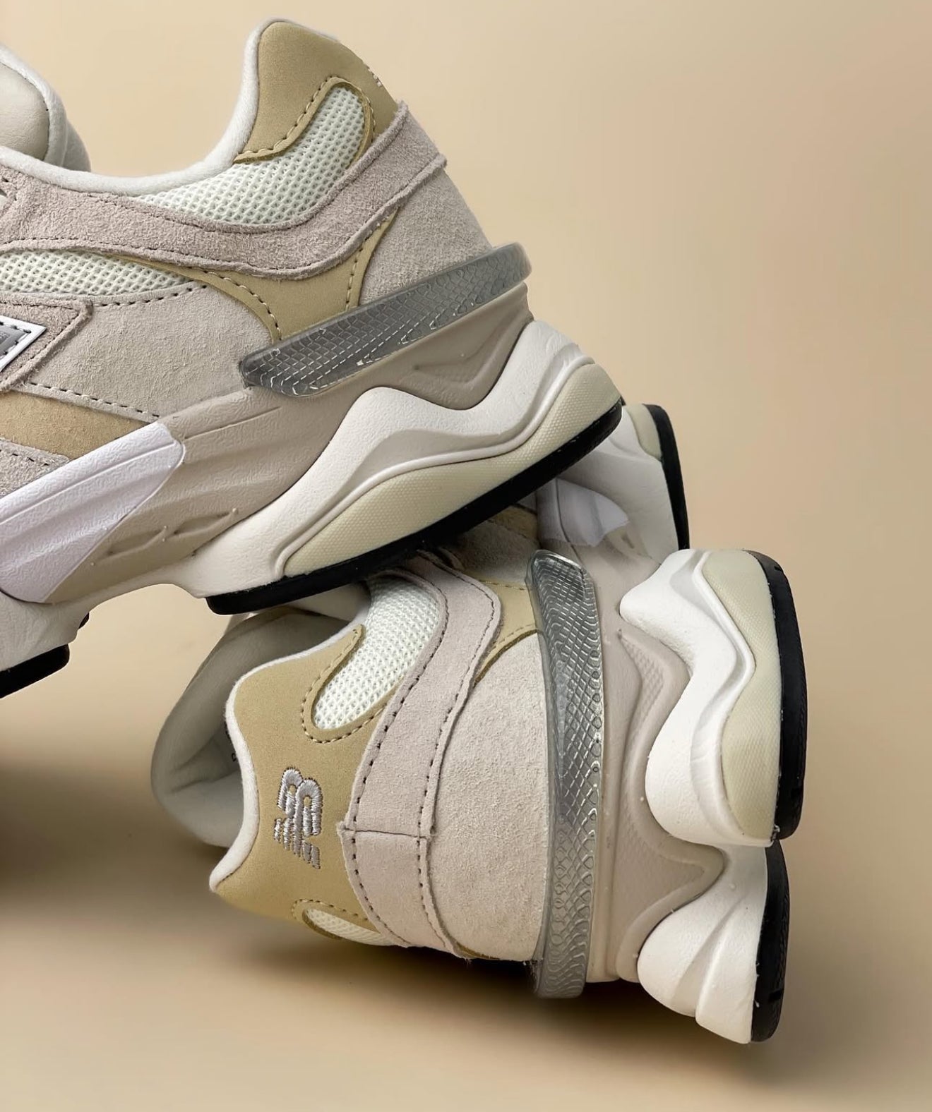 NB Balance 9060 Turtledove