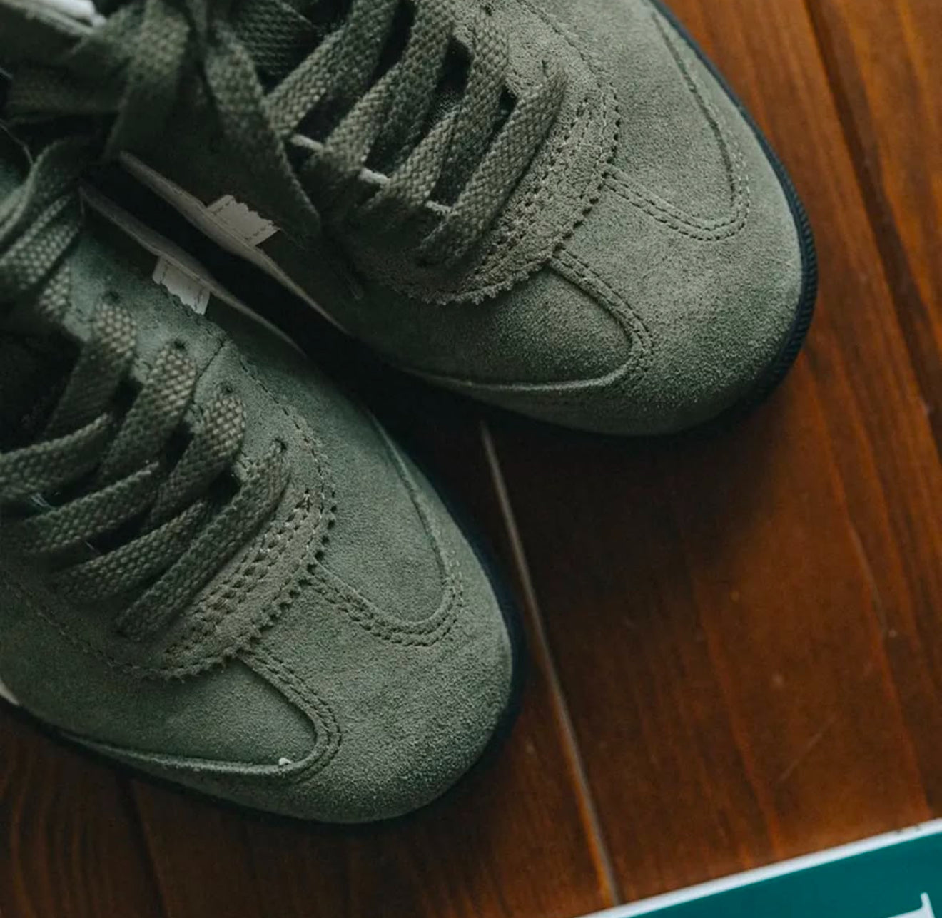 Tokuten Lace Up Brunt Green