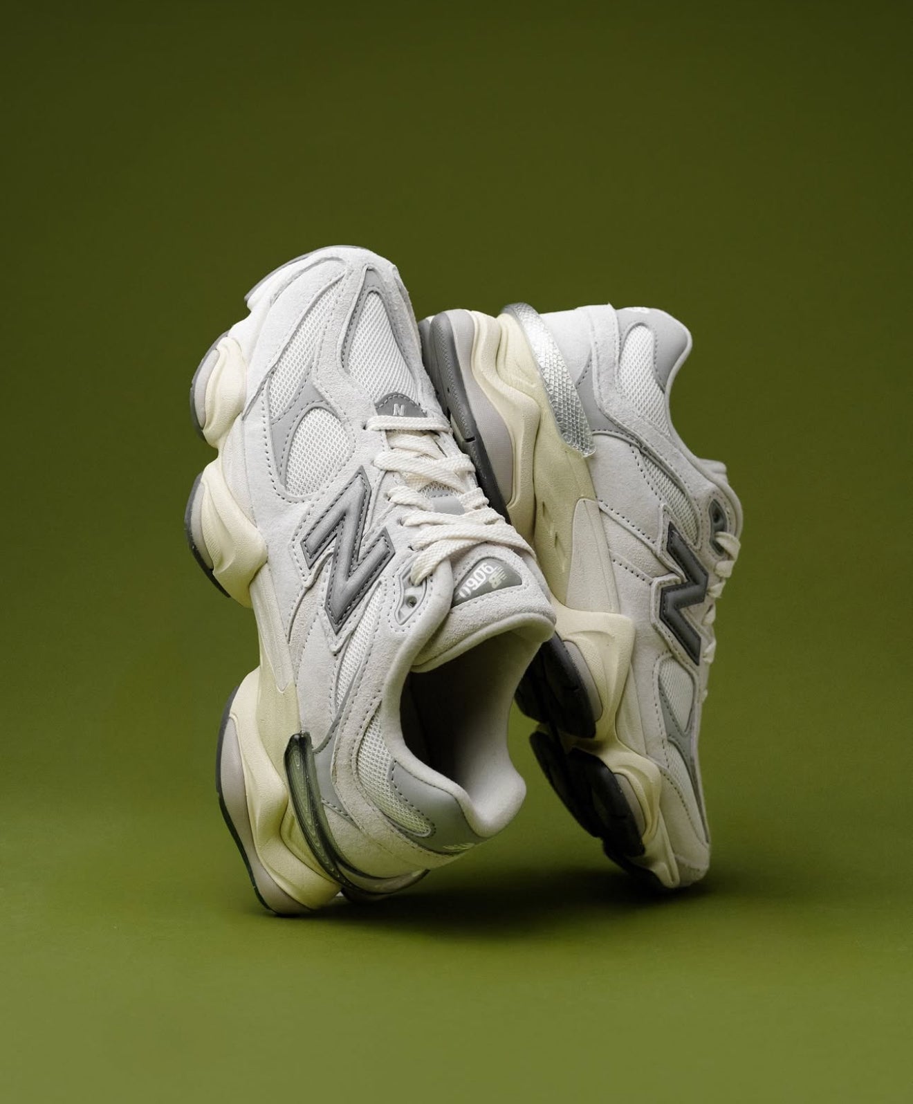 NB Balance 9060 Sea Salt White