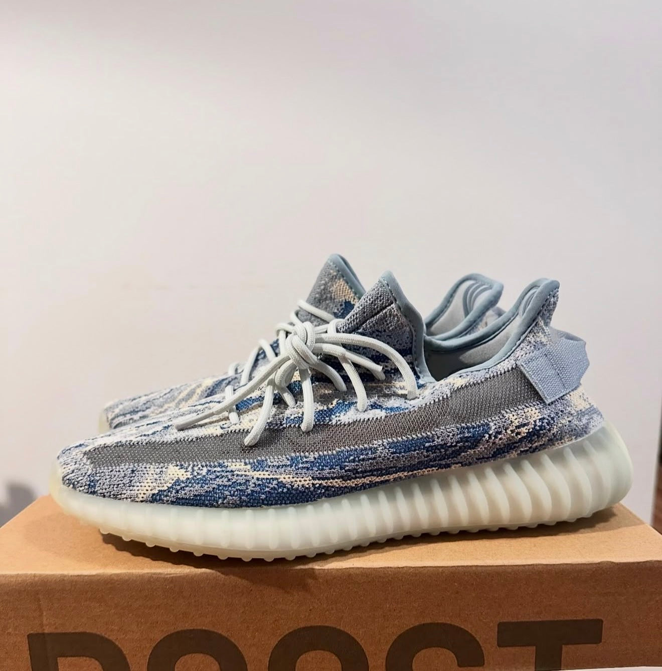 Yeezy Boost 350 V2 Mx Frost