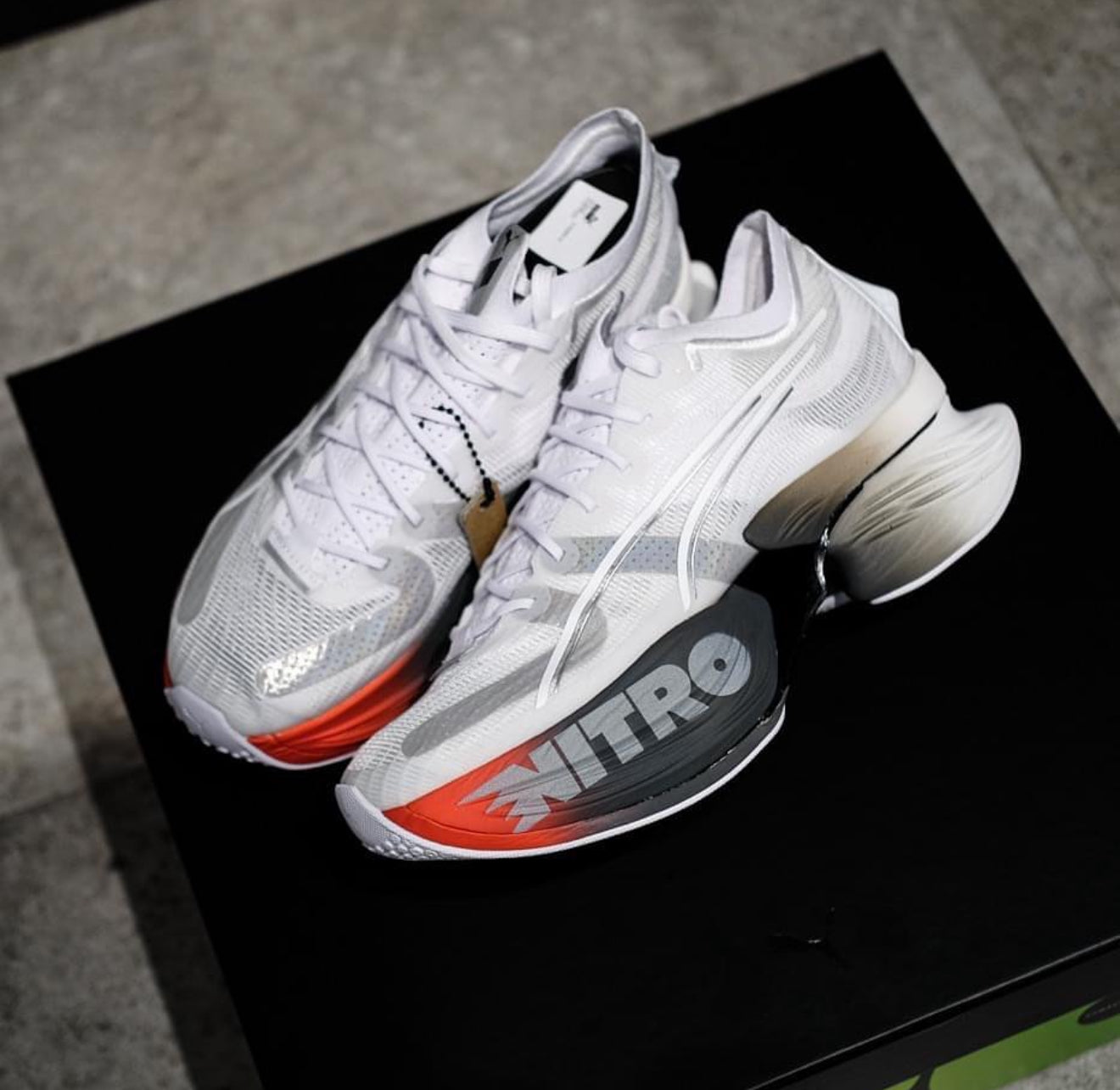 Puma Fastroid White Silver Cherry Tomato