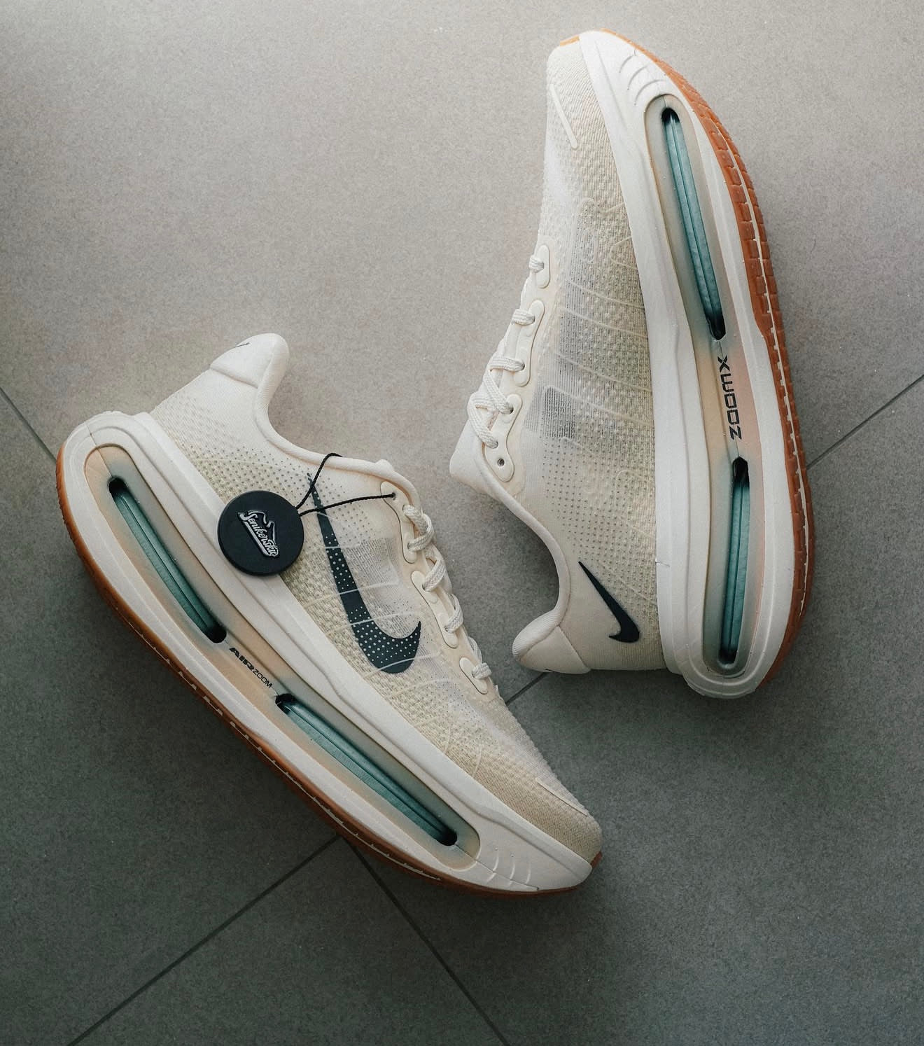 Vomero Premium Pale Ivory Jade Horizon