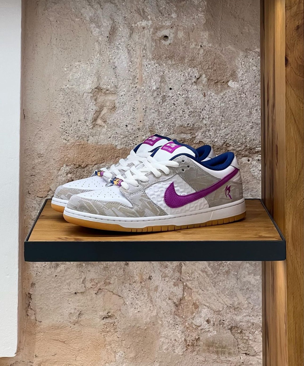 WMNs Rayssa Leal x SB Dunk Low