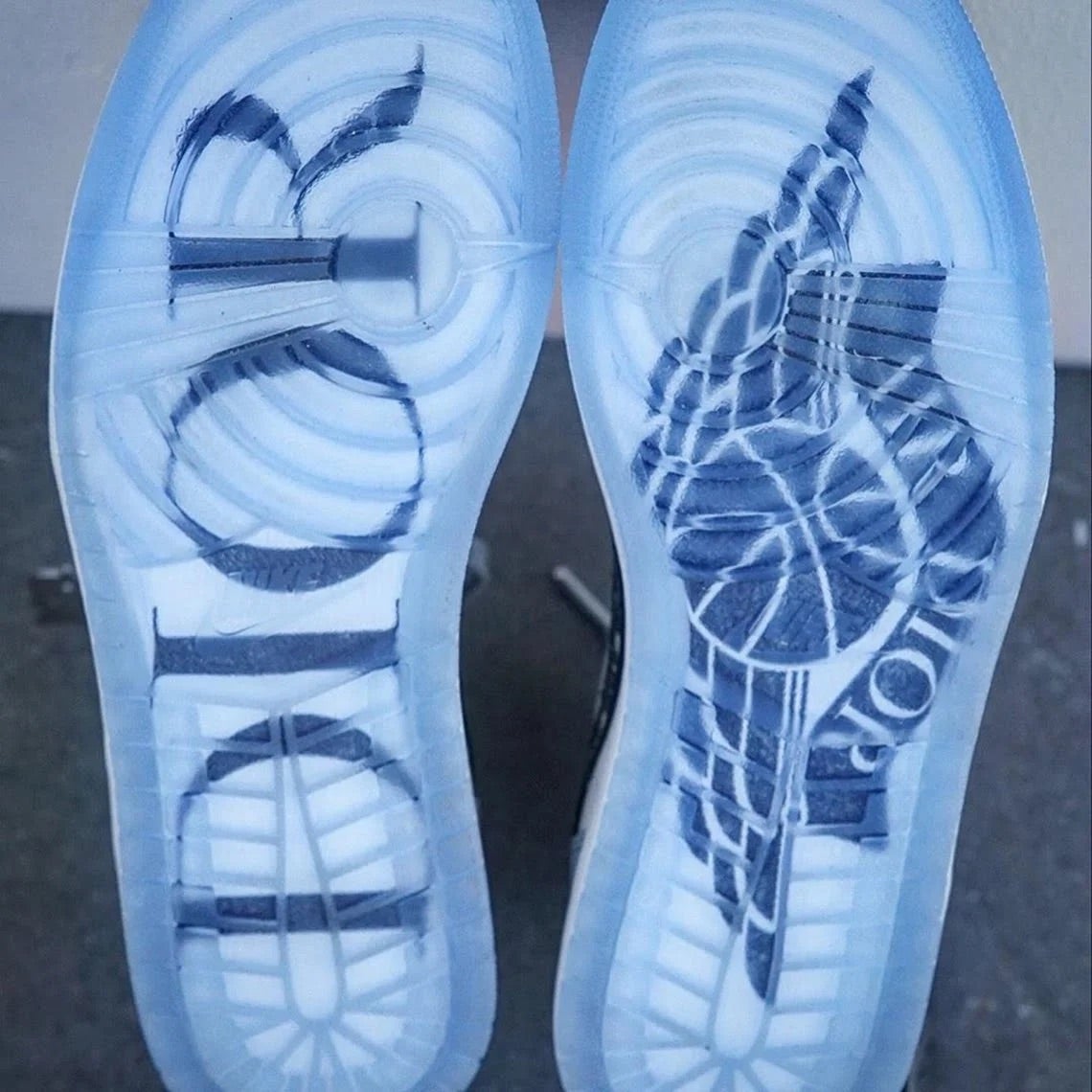 Air Jordan 1 High “Dior “